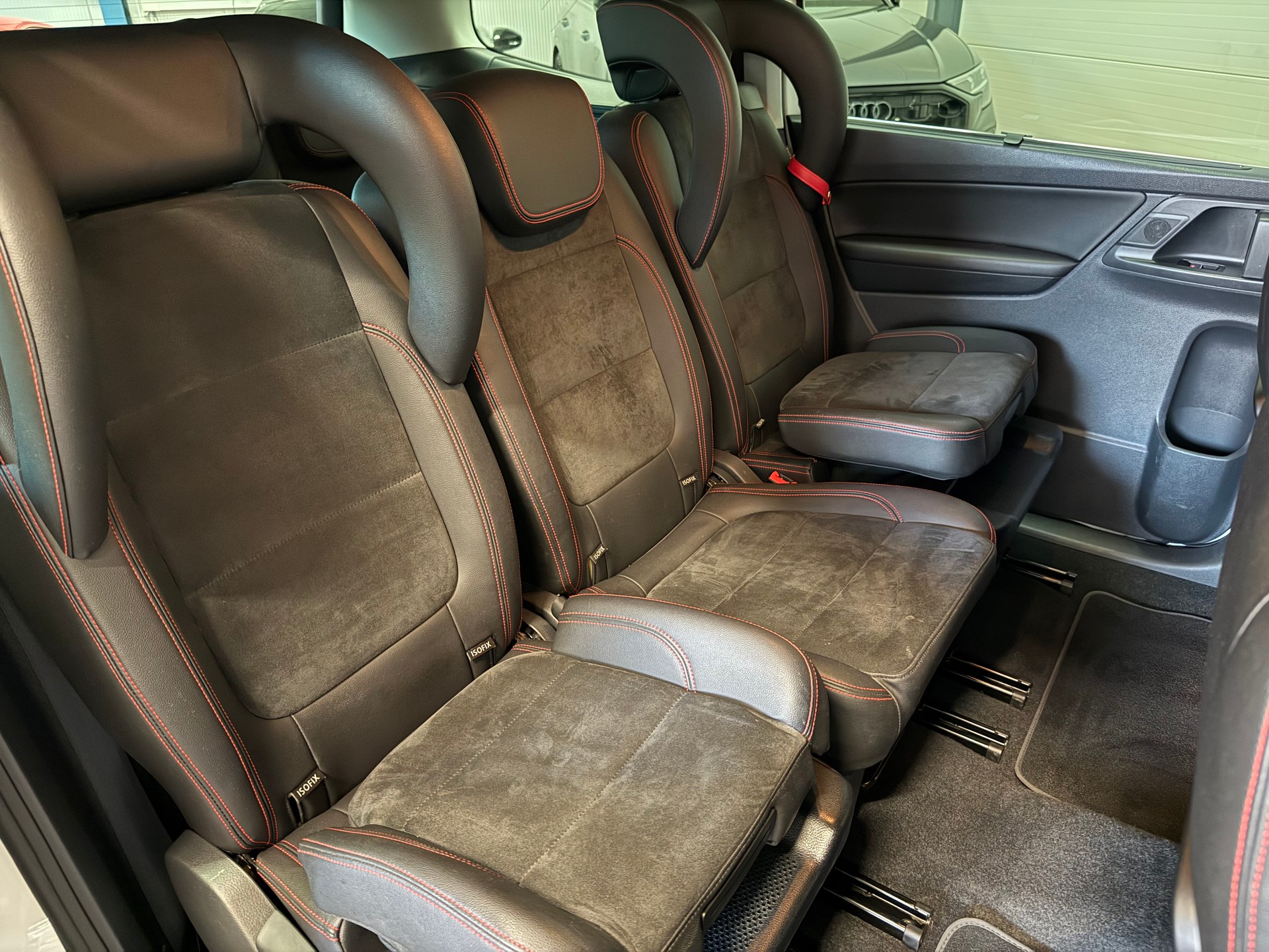SEAT Alhambra 2.0 TDI 184 FR Li. 4x4 DSG S/S 7-Plätze-image-15