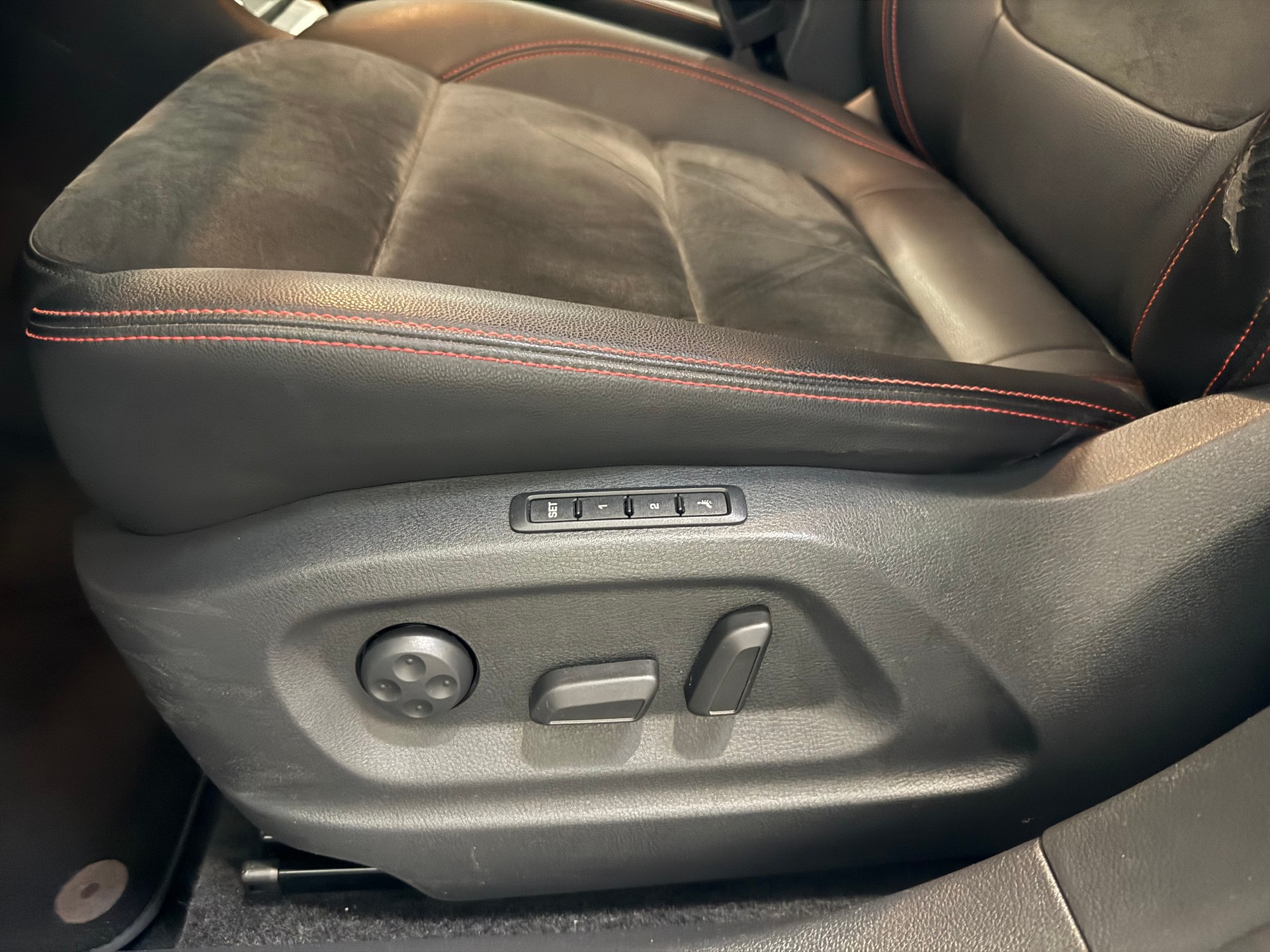 SEAT Alhambra 2.0 TDI 184 FR Li. 4x4 DSG S/S 7-Plätze-image-11