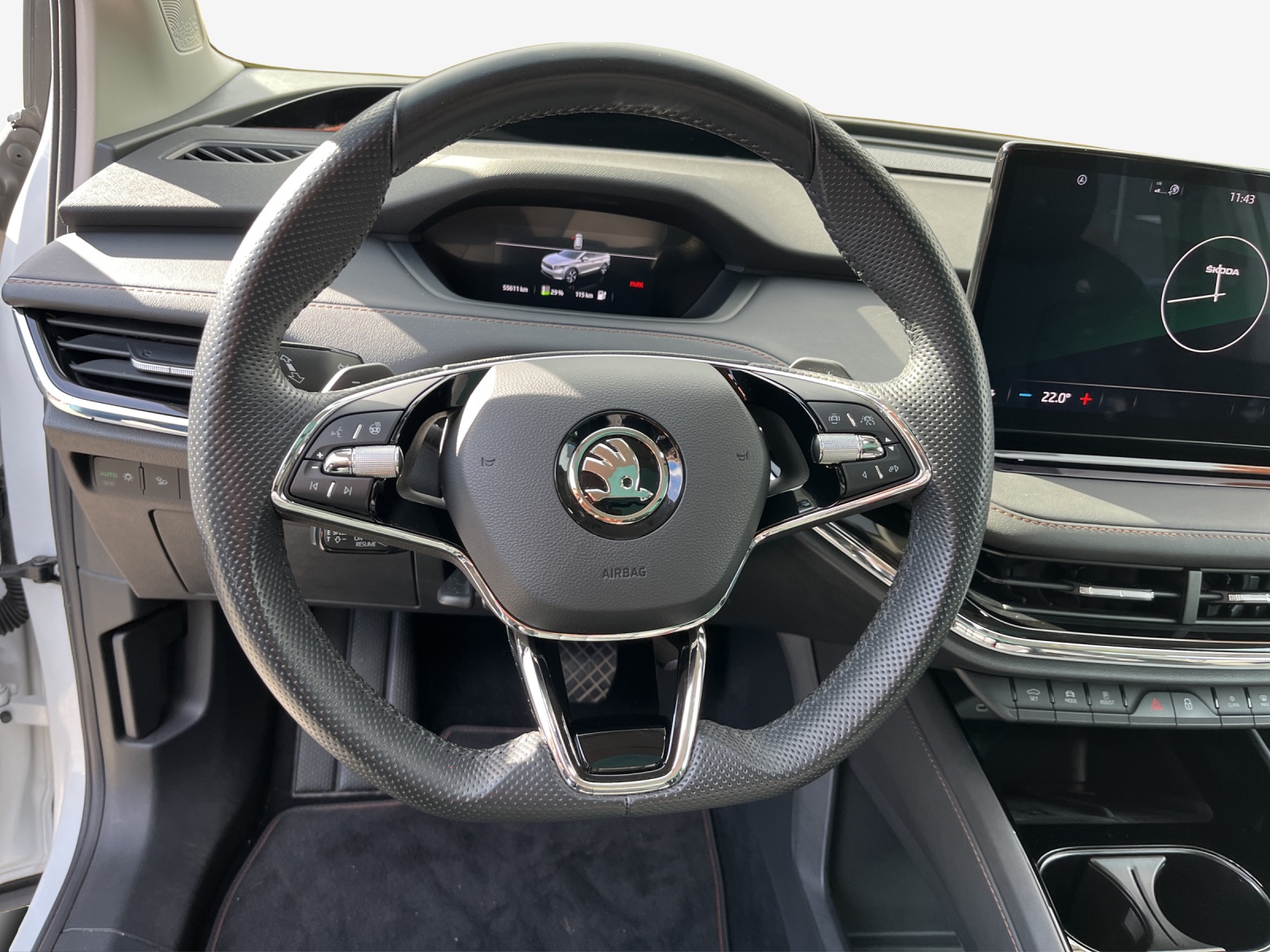 SKODA Enyaq iV 80 Ultra-image-10