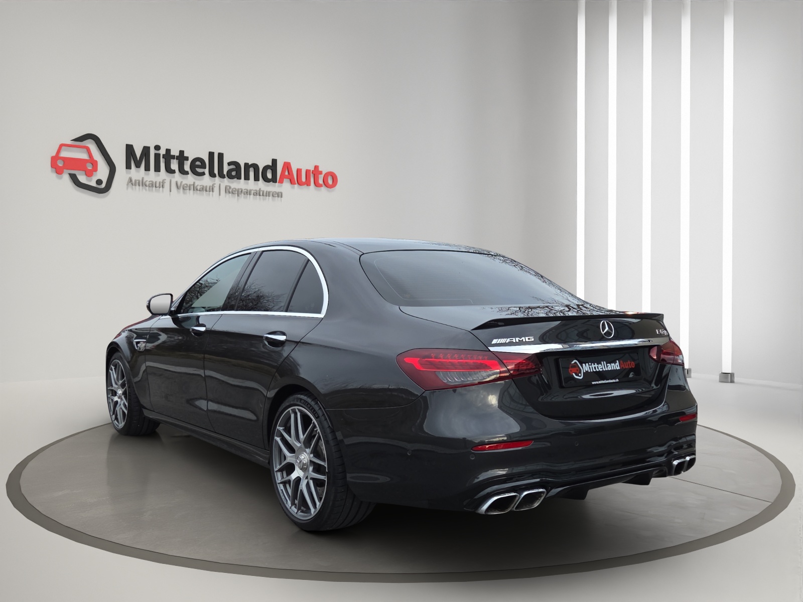 MERCEDES-BENZ AMG E 63 4Matic+ Speedshift 9G-TCT-image-12