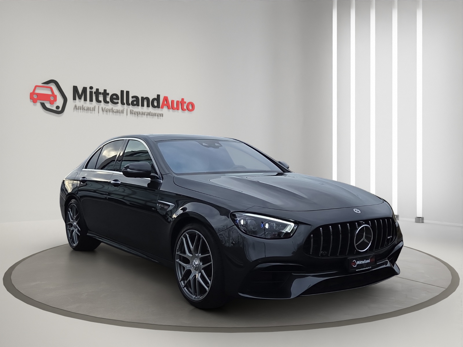 MERCEDES-BENZ AMG E 63 4Matic+ Speedshift 9G-TCT-image-2