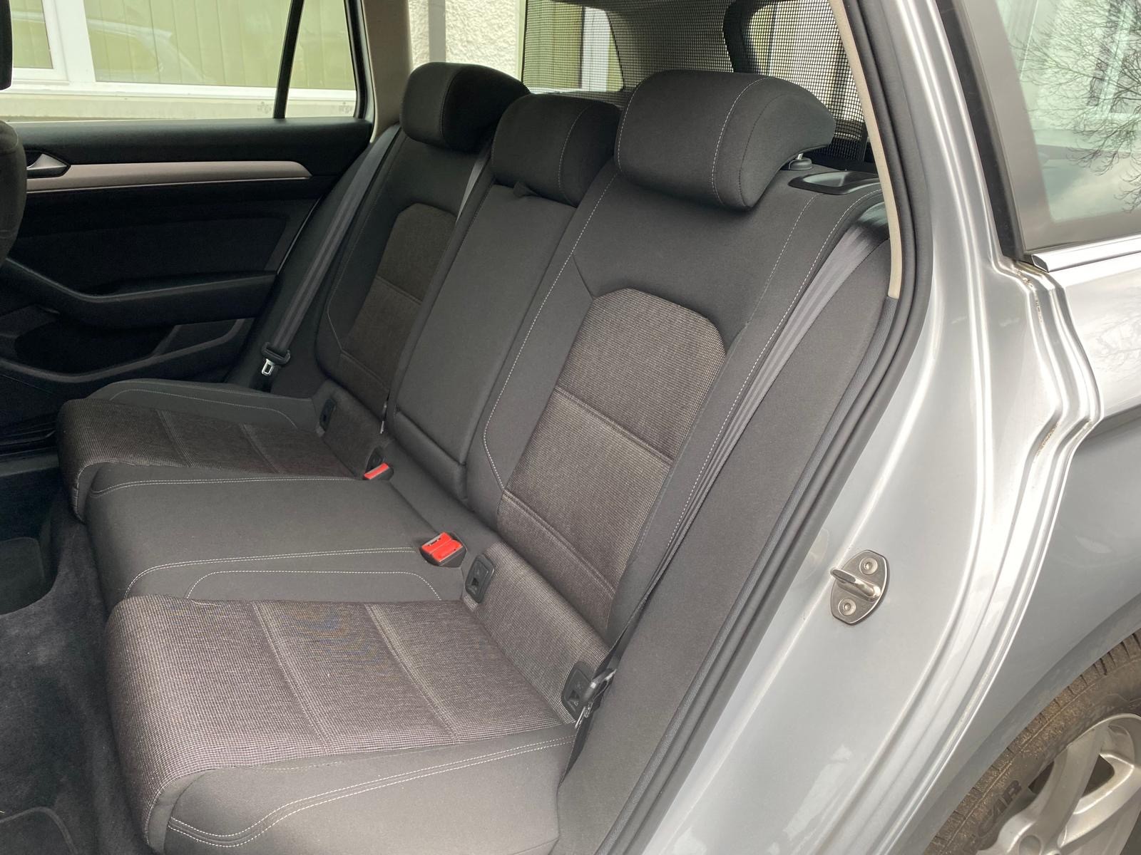 VW Passat Variant 2.0 TDI BMT Comfortline DSG-image-8