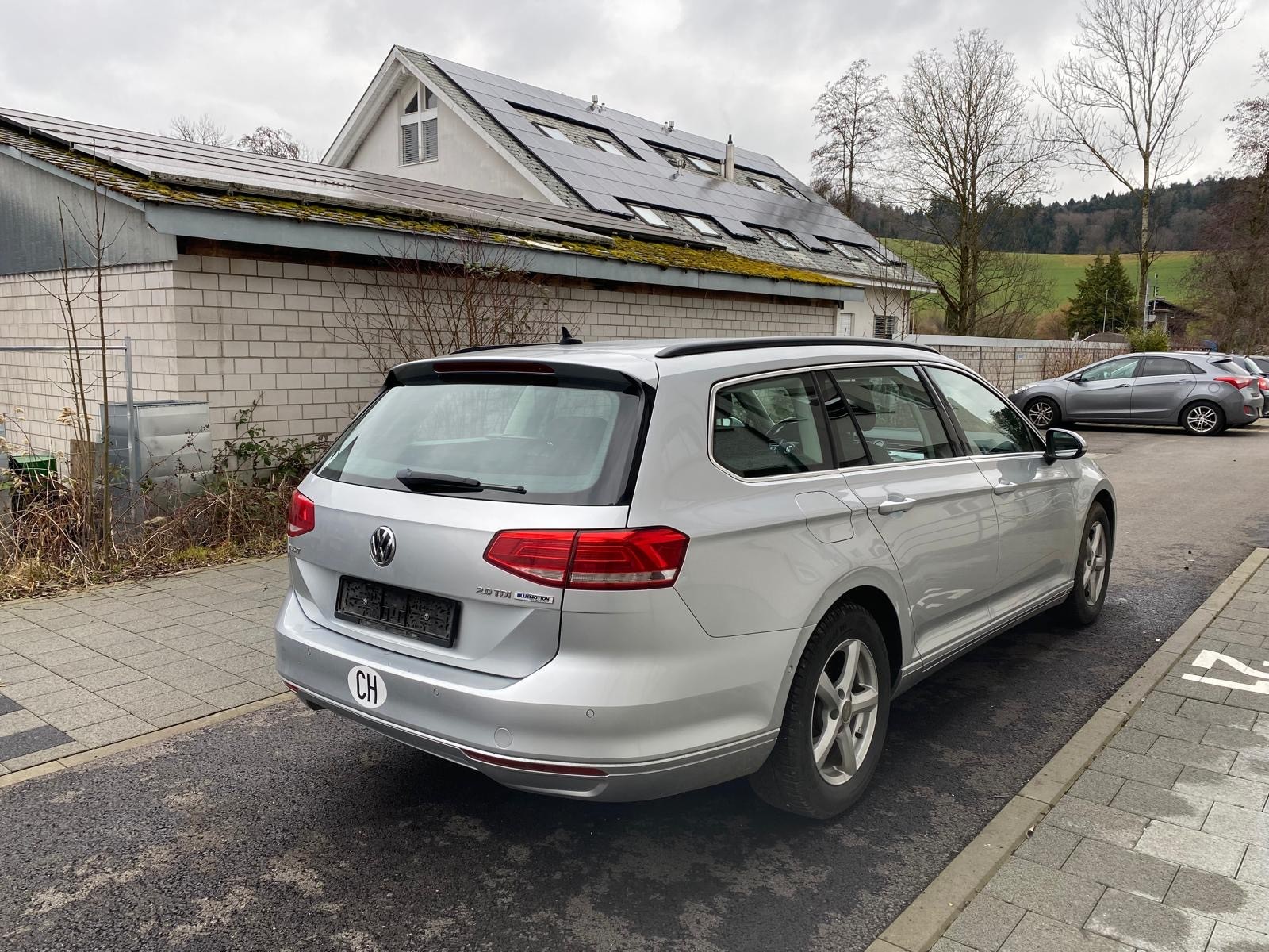 VW Passat Variant 2.0 TDI BMT Comfortline DSG-image-1