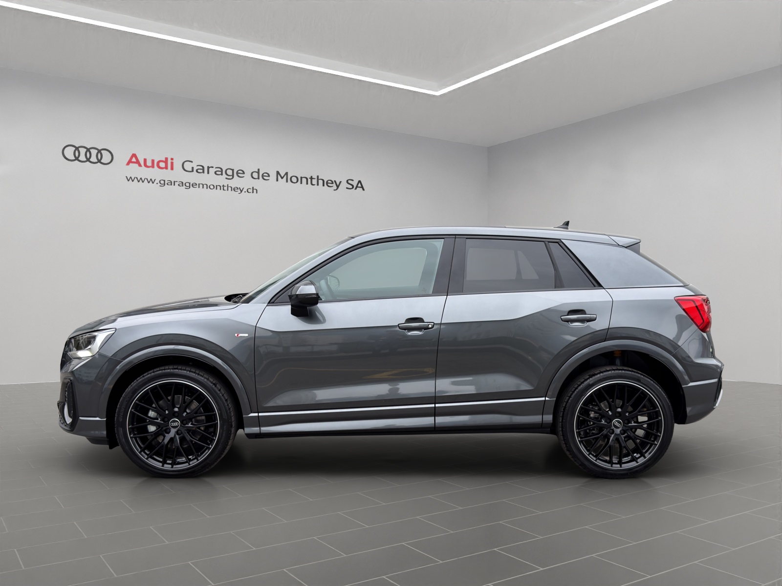 AUDI Q2 40 TFSI S line Attraction quattro S-tronic-image-6