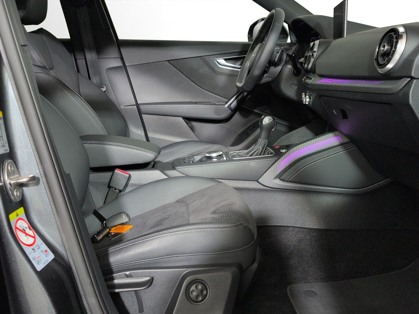 AUDI SQ2 TFSI quattro S-tronic-image-6