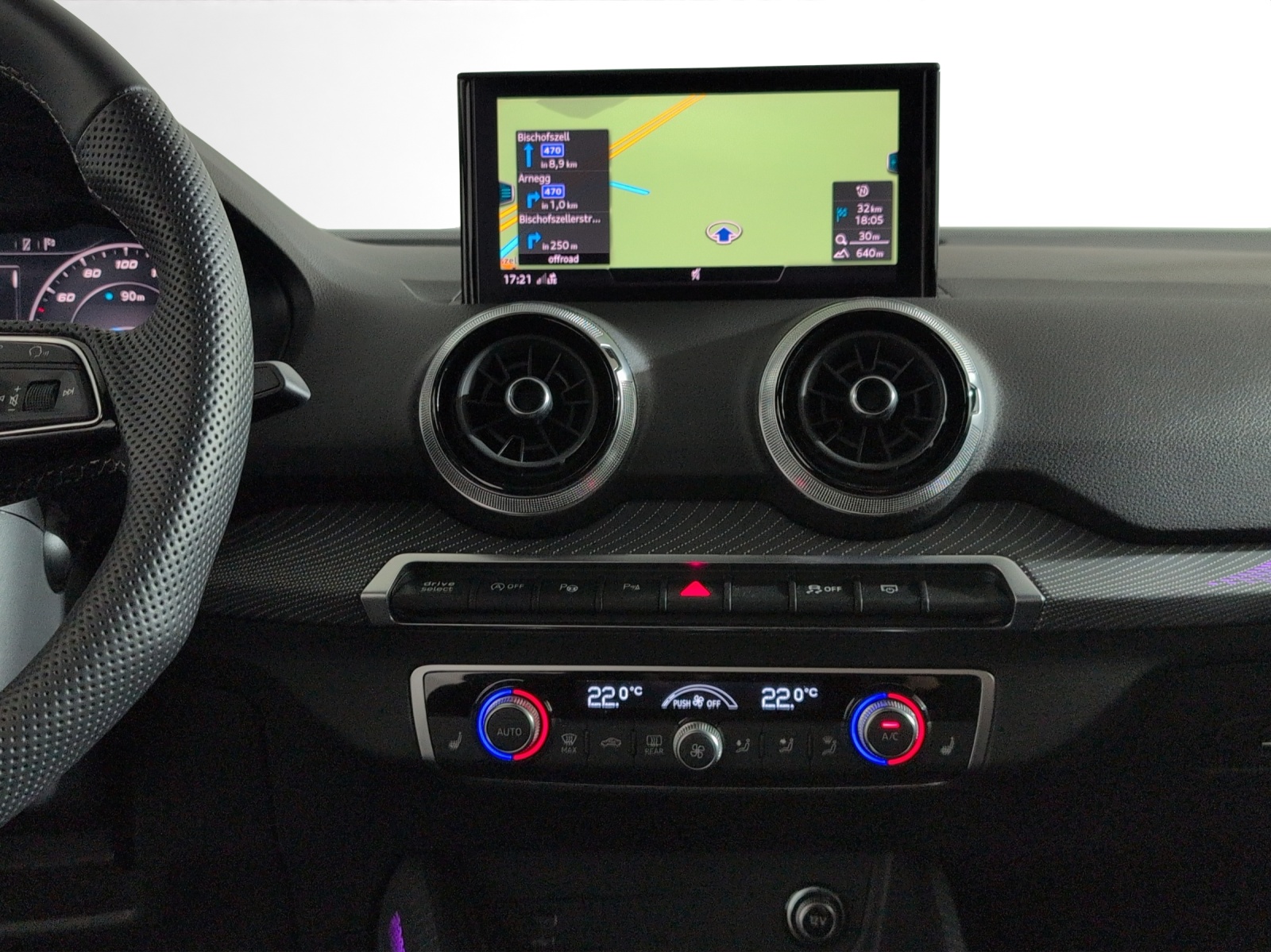 AUDI SQ2 TFSI quattro S-tronic-image-10
