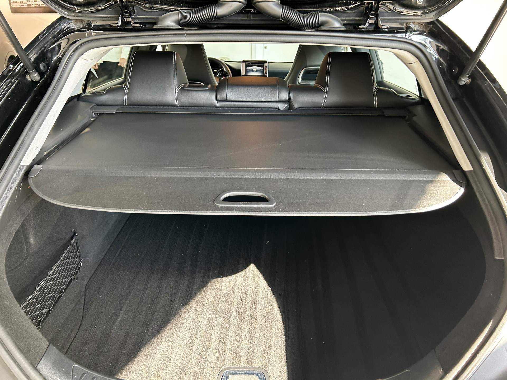 MERCEDES-BENZ CLA Shooting Brake 200 d Swiss Star Ed. 4M 7G-DCT-image-11