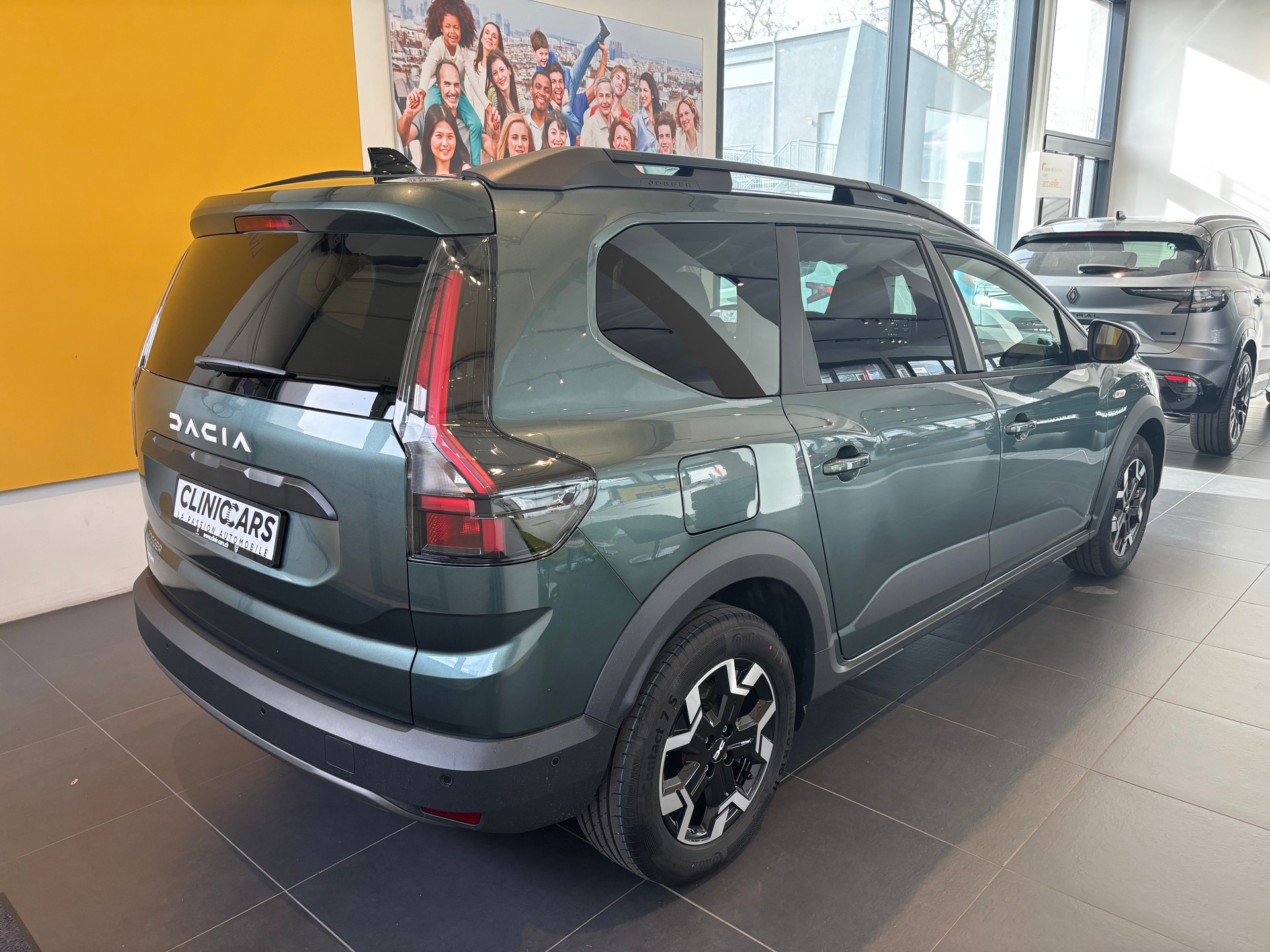 DACIA Jogger HEV 155 Journey-image-4