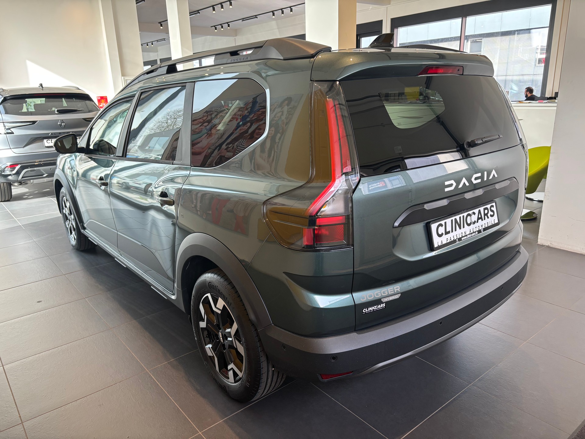 DACIA Jogger HEV 155 Journey-image-5