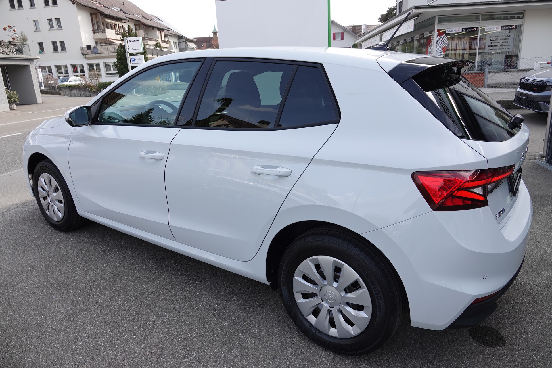 SKODA Fabia 1.0 TSI Selection-image-5