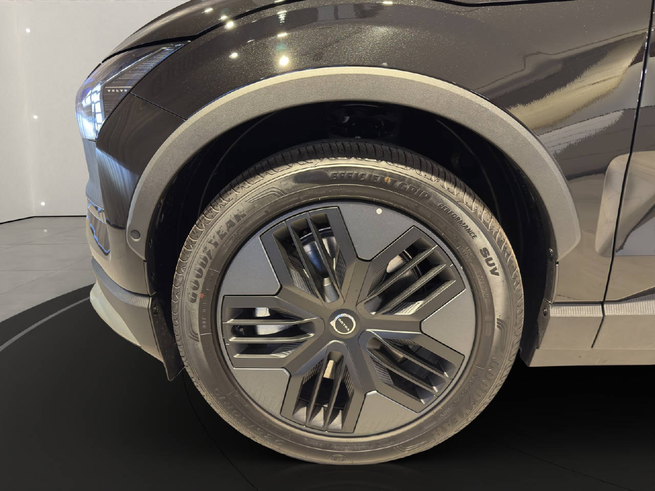VOLVO EX 30 CC E60 Twin Performance AWD-image-13
