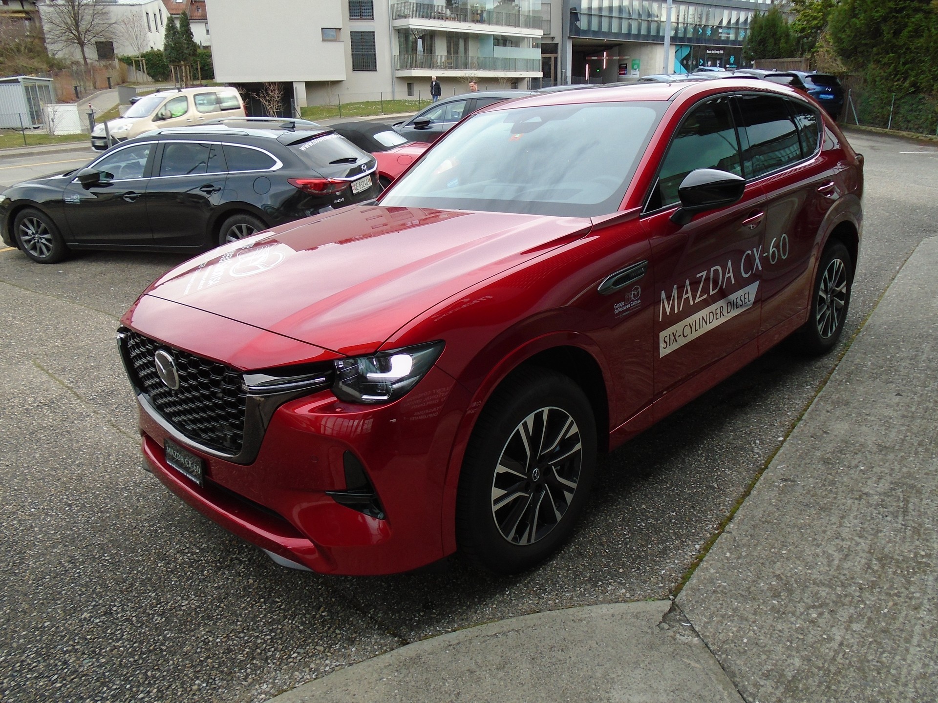 MAZDA CX-60 3.3L e-Skyactiv D 254 MHEV AWD Homura Plus-image-13