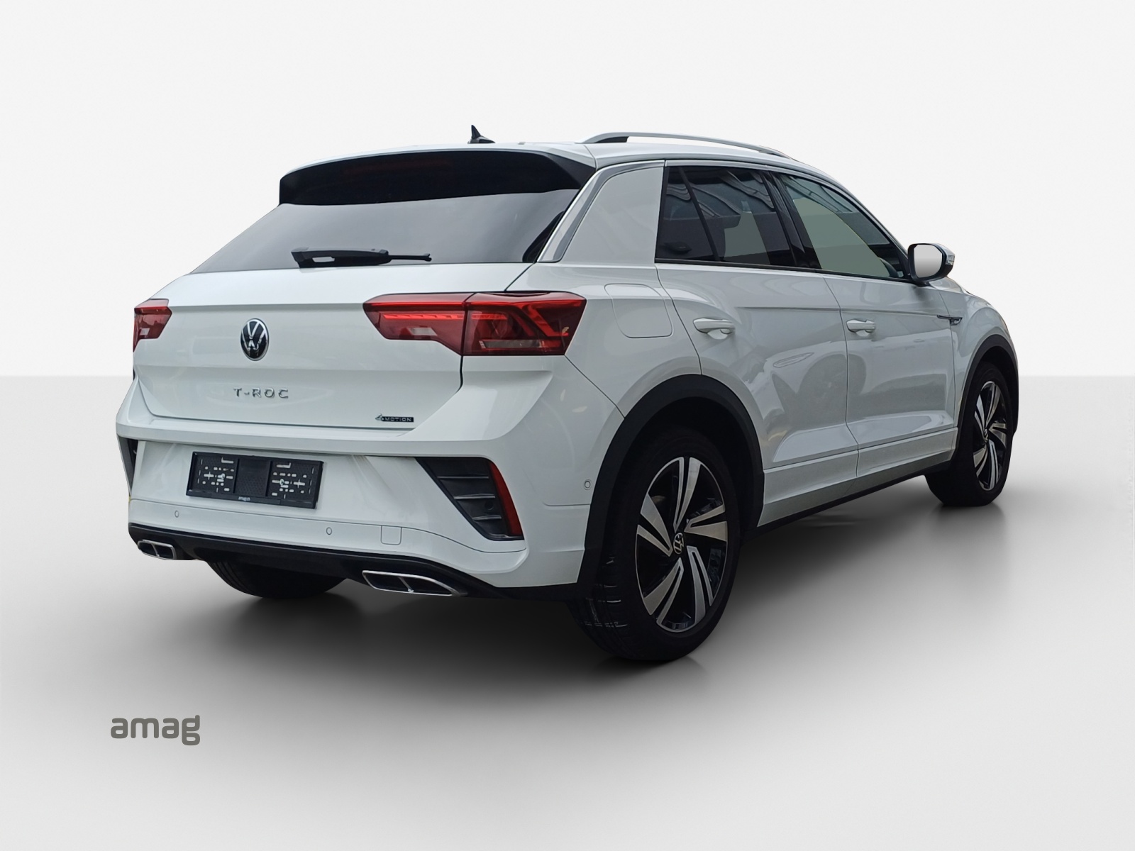 VW T-Roc 2.0 TSI R-Line DSG 4Motion-image-4