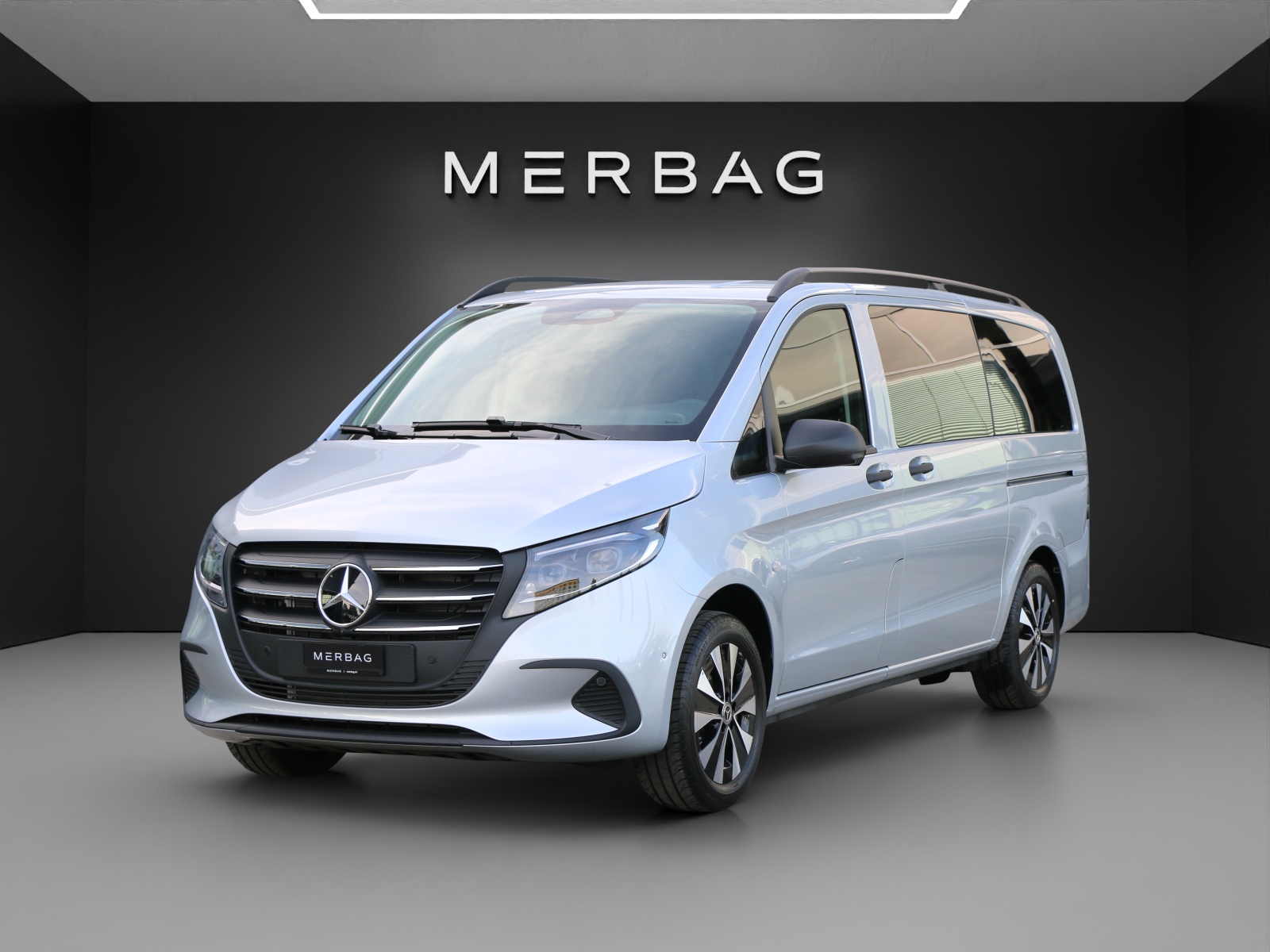 MERCEDES-BENZ Vito 116 CDI Tourer SELECT Family 3200mm-image-0