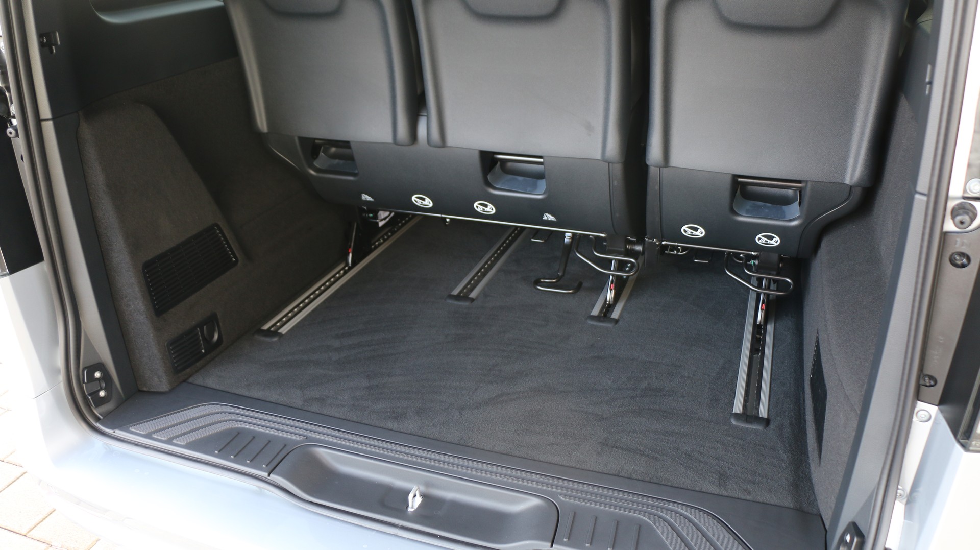 MERCEDES-BENZ Vito 116 CDI Tourer SELECT Family 3200mm-image-12