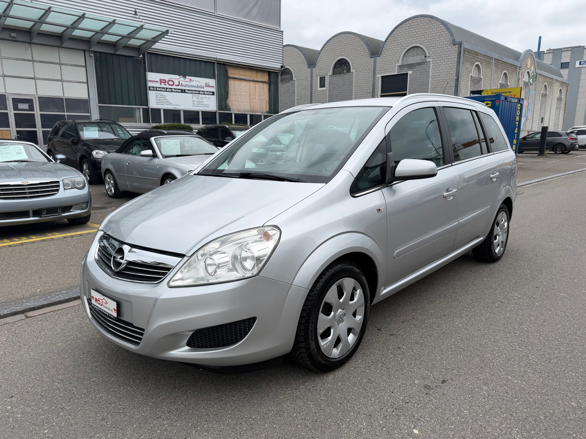 OPEL Zafira 2.2i 16V Enjoy Automatic-image-1