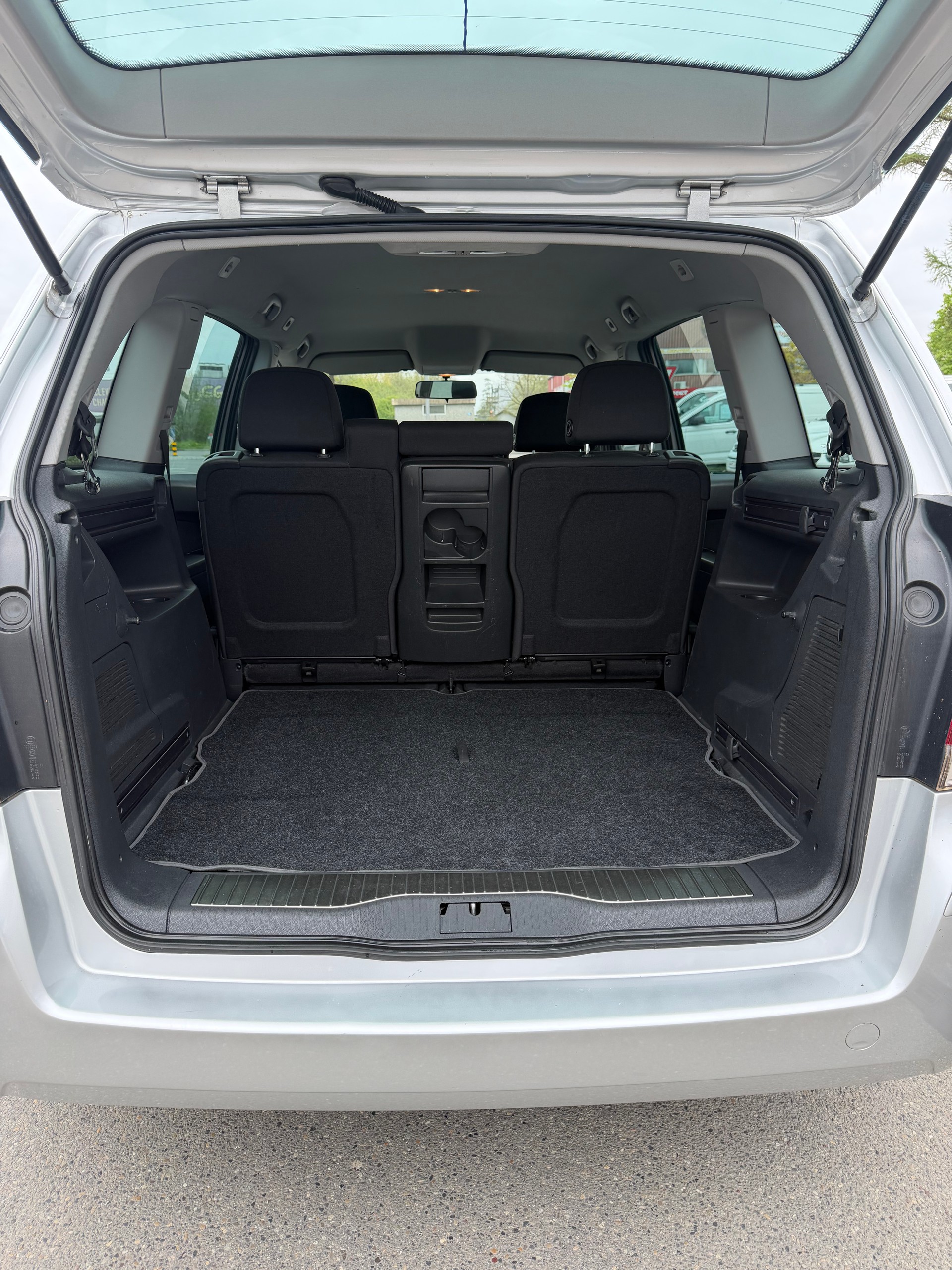 OPEL Zafira 2.2i 16V Enjoy Automatic-image-10