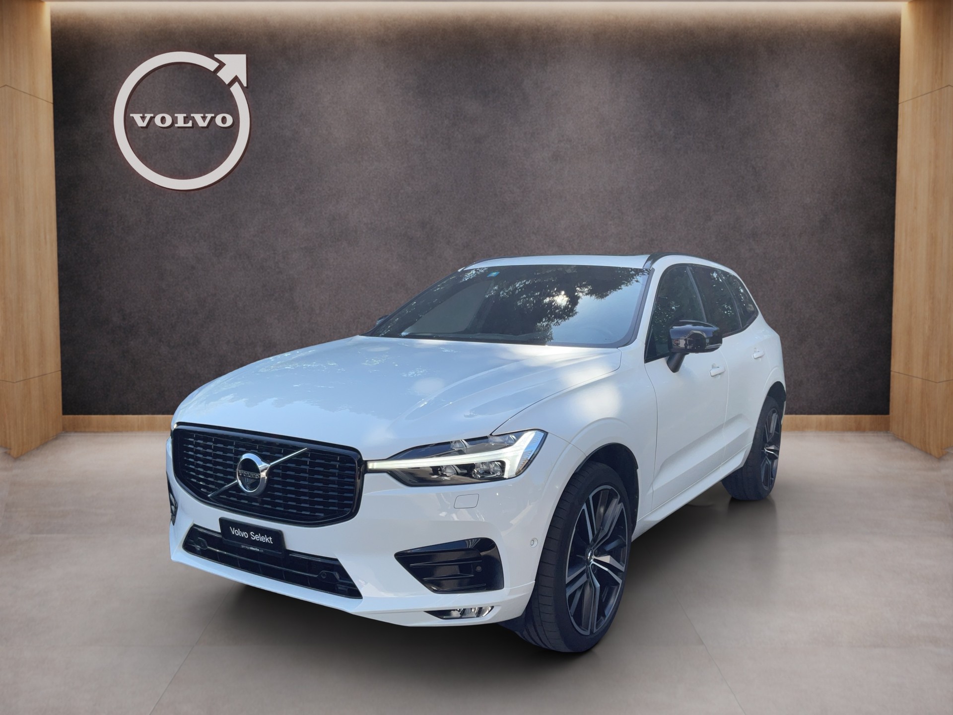 VOLVO XC60 2.0 B4 MH R-Design AWD-image-0