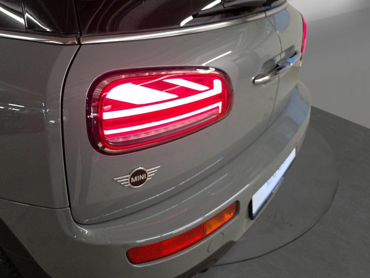MINI Clubman 1.5i Cooper-image-10