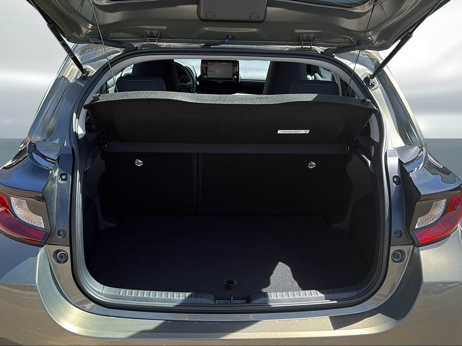 TOYOTA Yaris 1.5 Trend-image-6