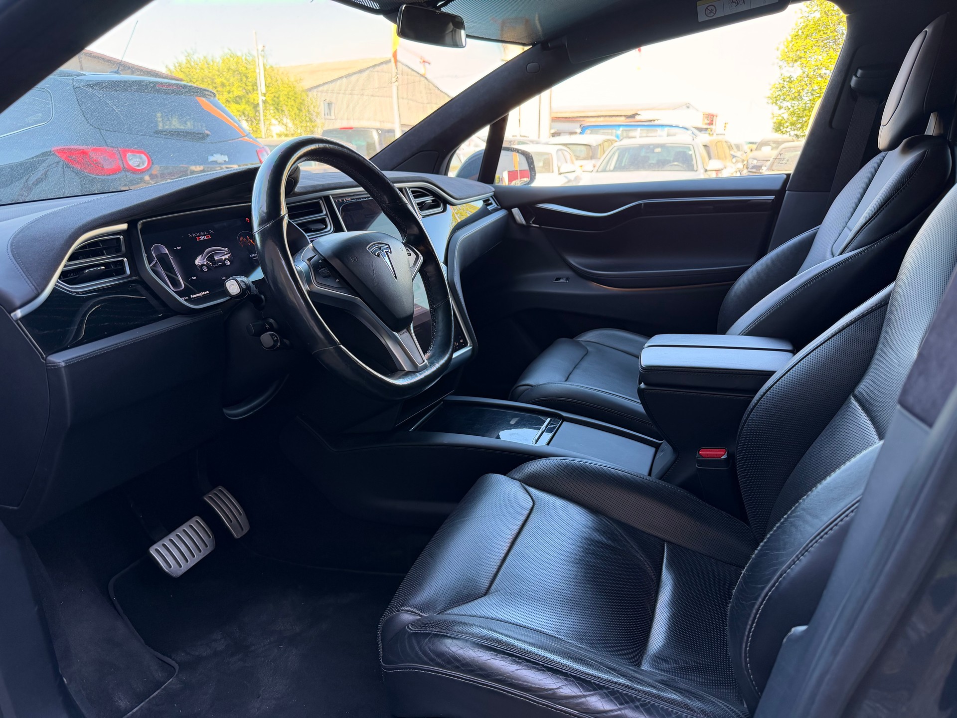 TESLA Model X 90 D Performance 7 Platz-image-12