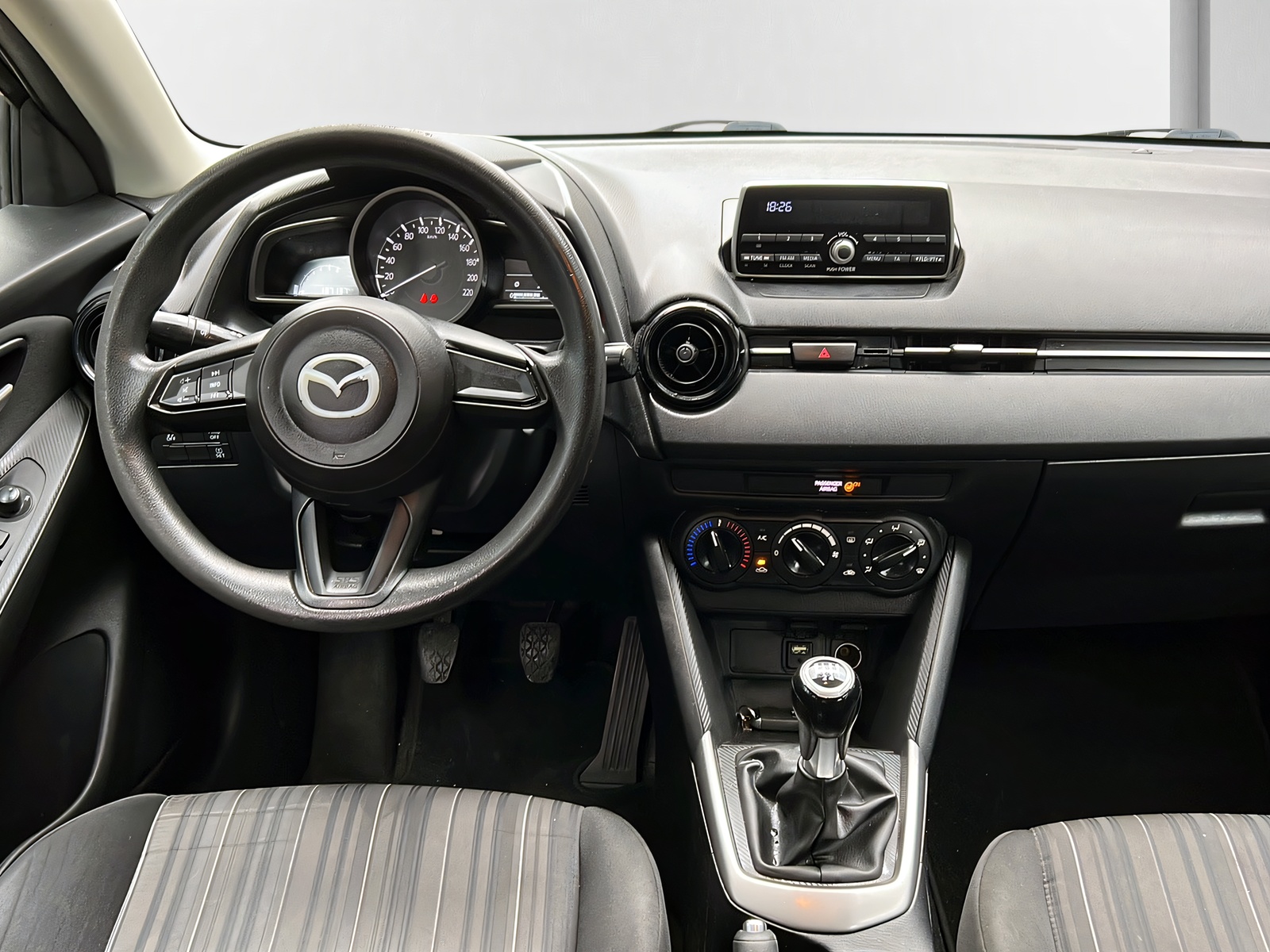 MAZDA 2 SKYACTIV-G 75 Challenge**CH Auslieferung,Frisch ab MFK**-image-8