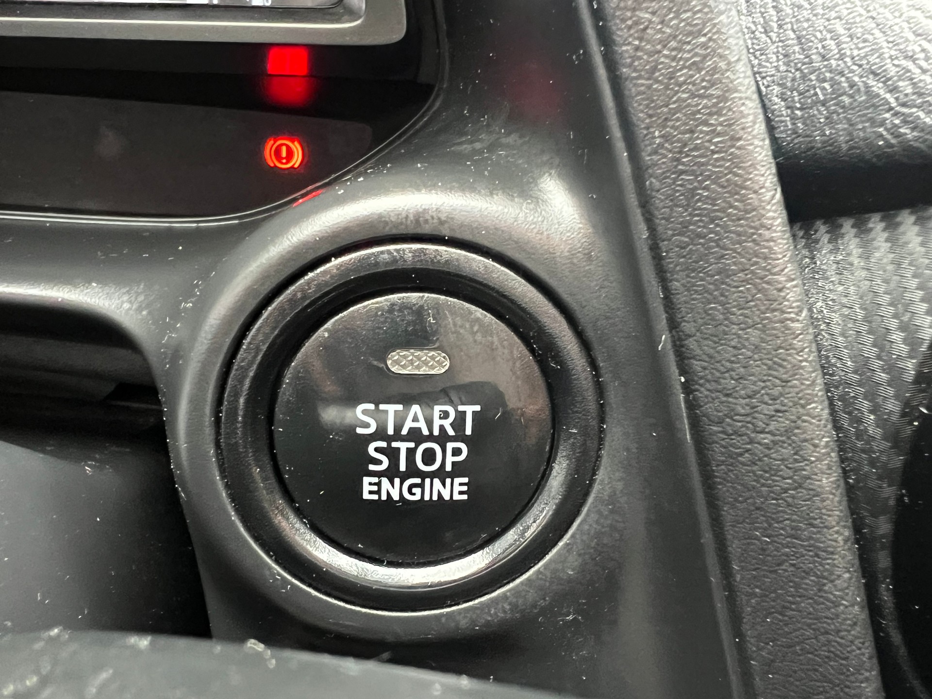 MAZDA 2 SKYACTIV-G 75 Challenge**CH Auslieferung,Frisch ab MFK**-image-9