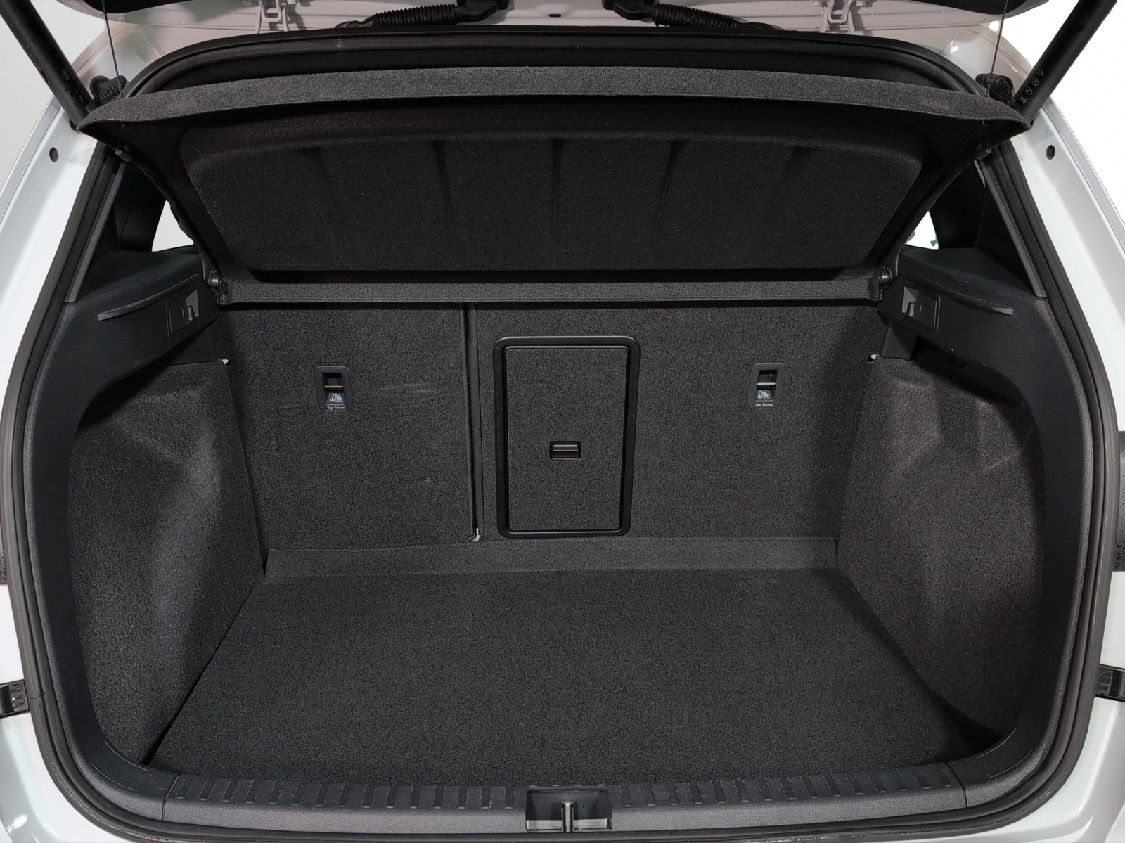 SEAT Ateca 2.0 TSI Hola FR 4Drive DSG-image-14