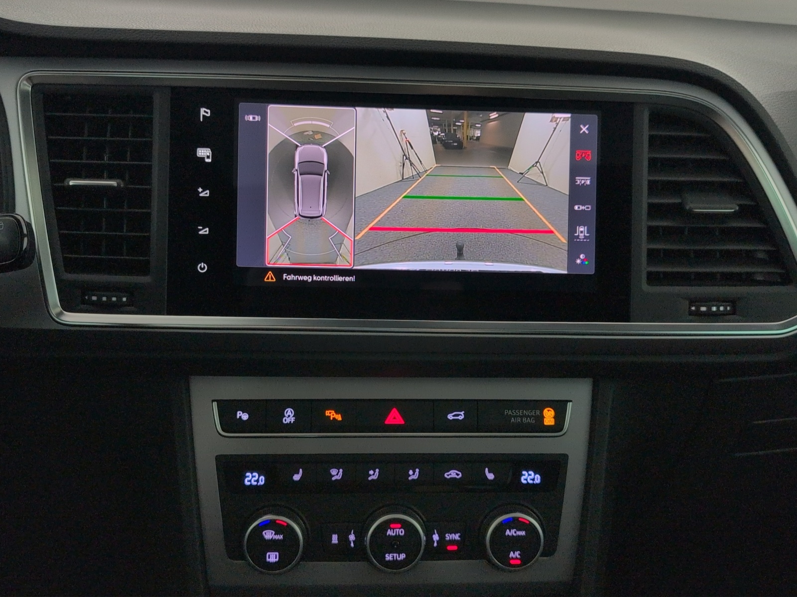 SEAT Ateca 2.0 TSI Hola FR 4Drive DSG-image-12