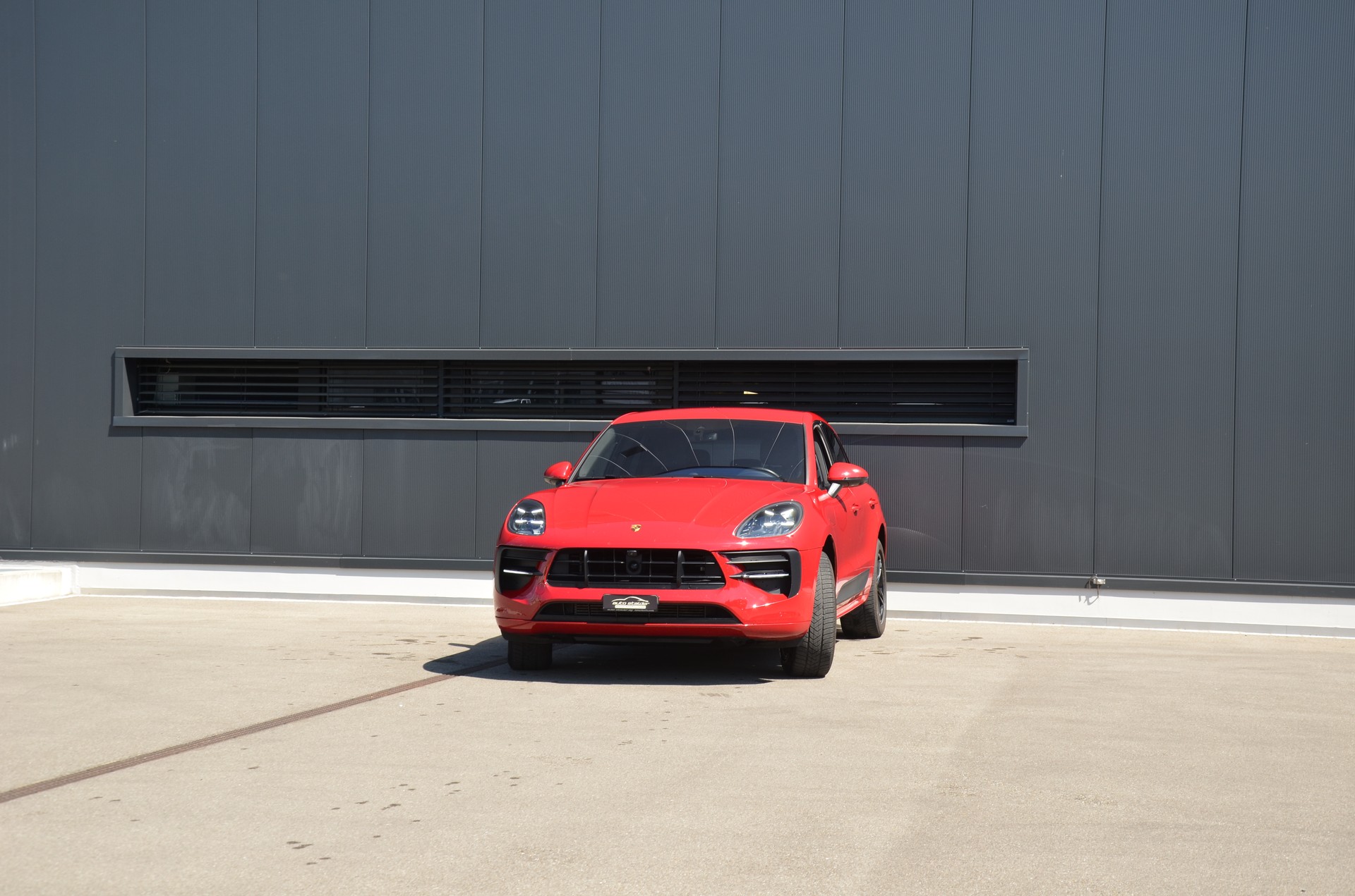 PORSCHE Macan PDK-image-4
