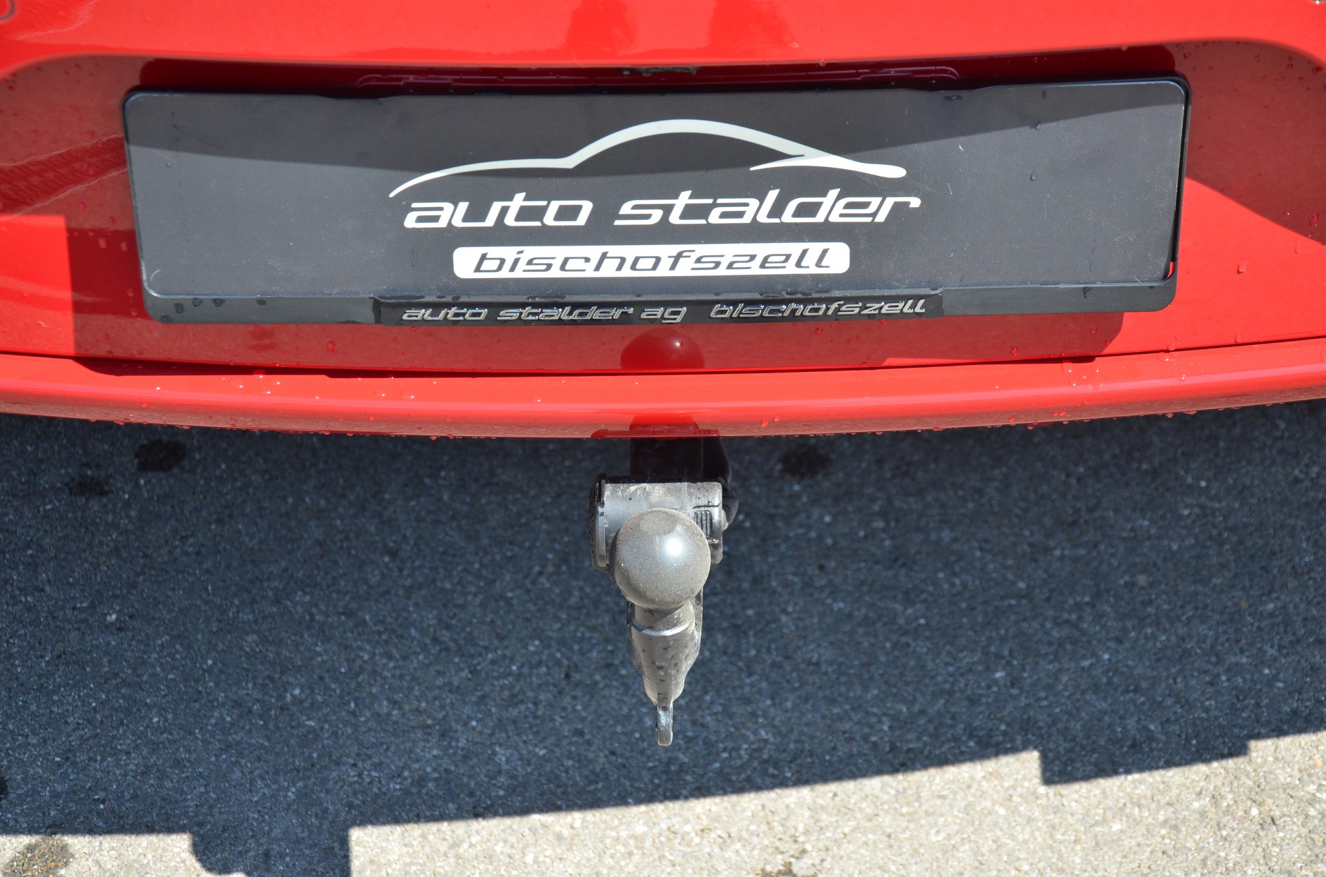 PORSCHE Macan PDK-image-10