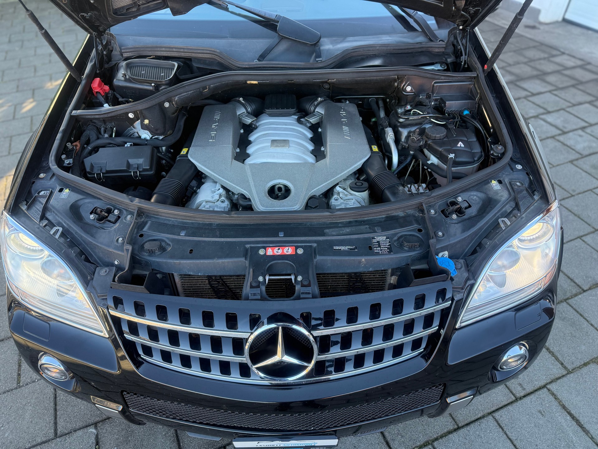 MERCEDES-BENZ ML63 AMG-image-14
