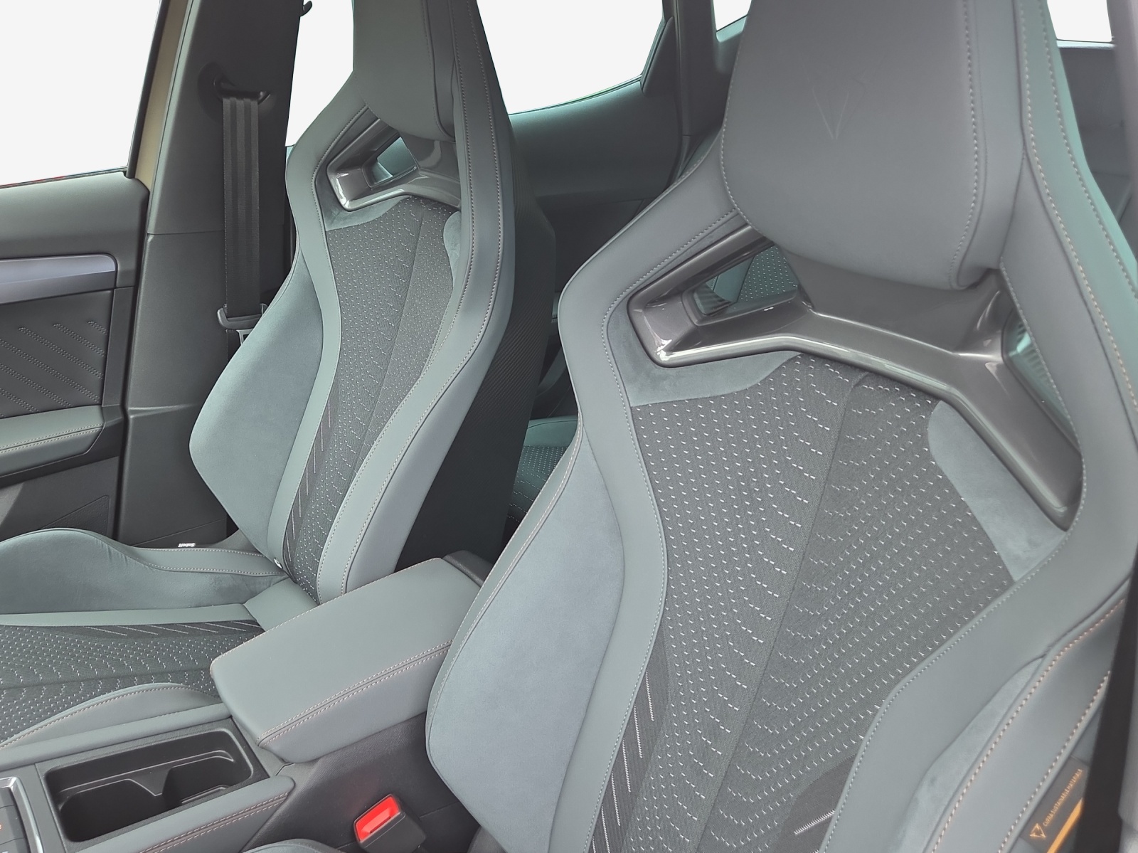 CUPRA Formentor 2.5TSI VZ5 Prime Edition 4Drive DSG-image-14