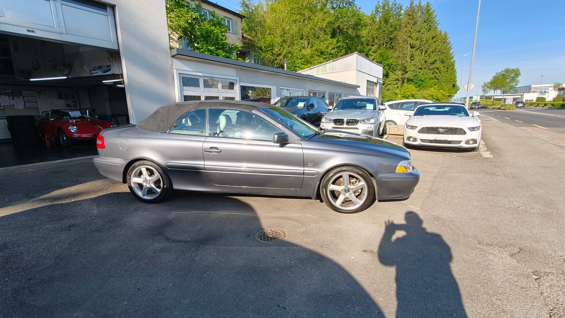 VOLVO C70 Cabriolet 2.0T-showroom-element-2