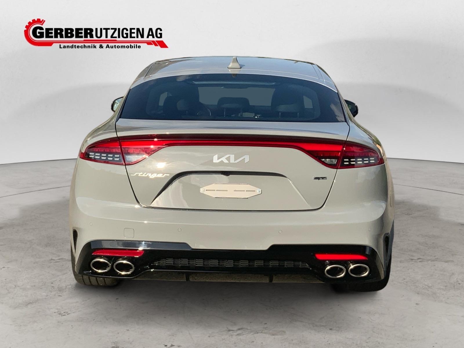 KIA Stinger GT 3.3 T-GDi-showroom-element-3