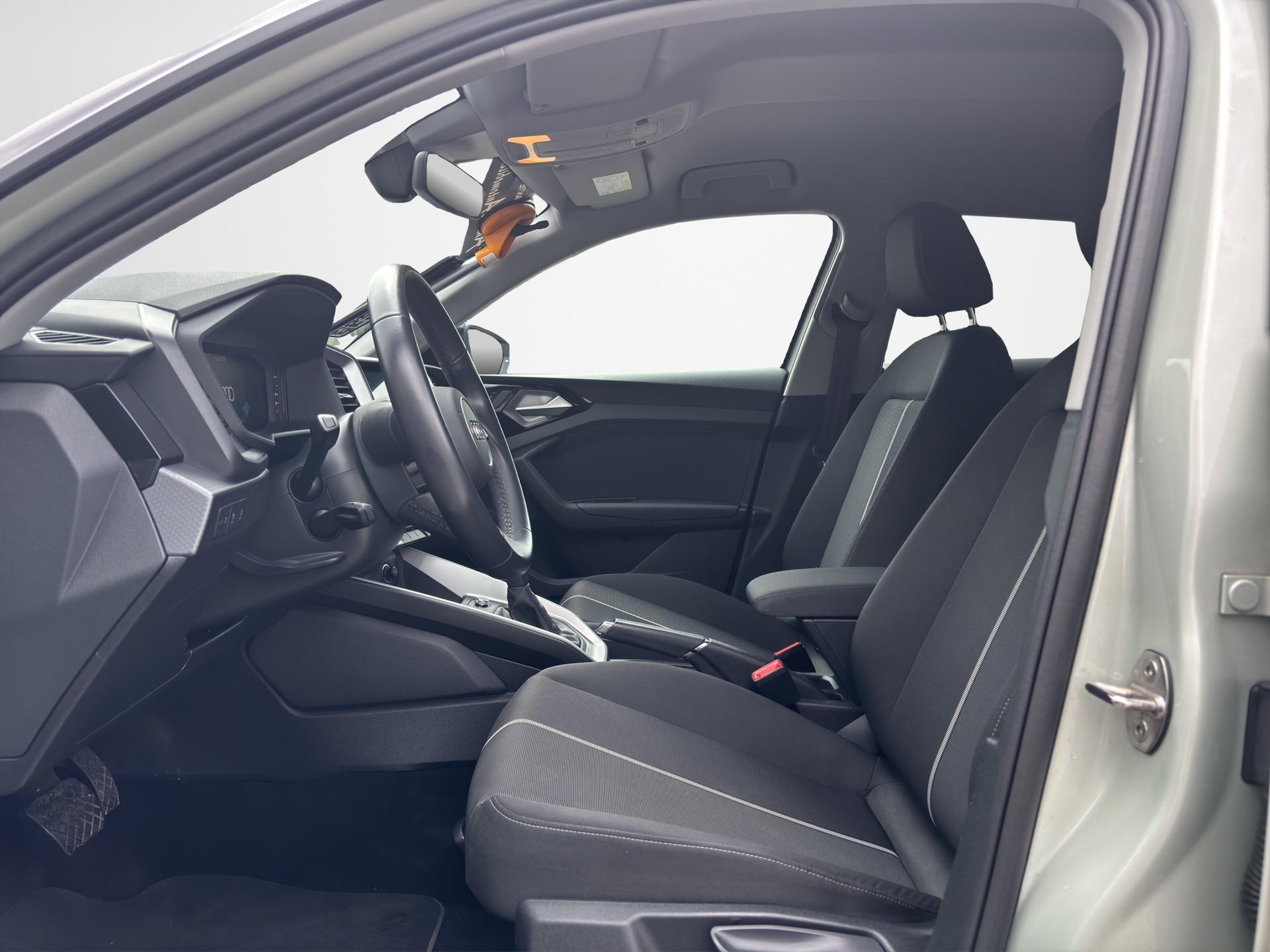 AUDI A1 Sportback 30 TFSI advanced Attraction S-tronic-image-8