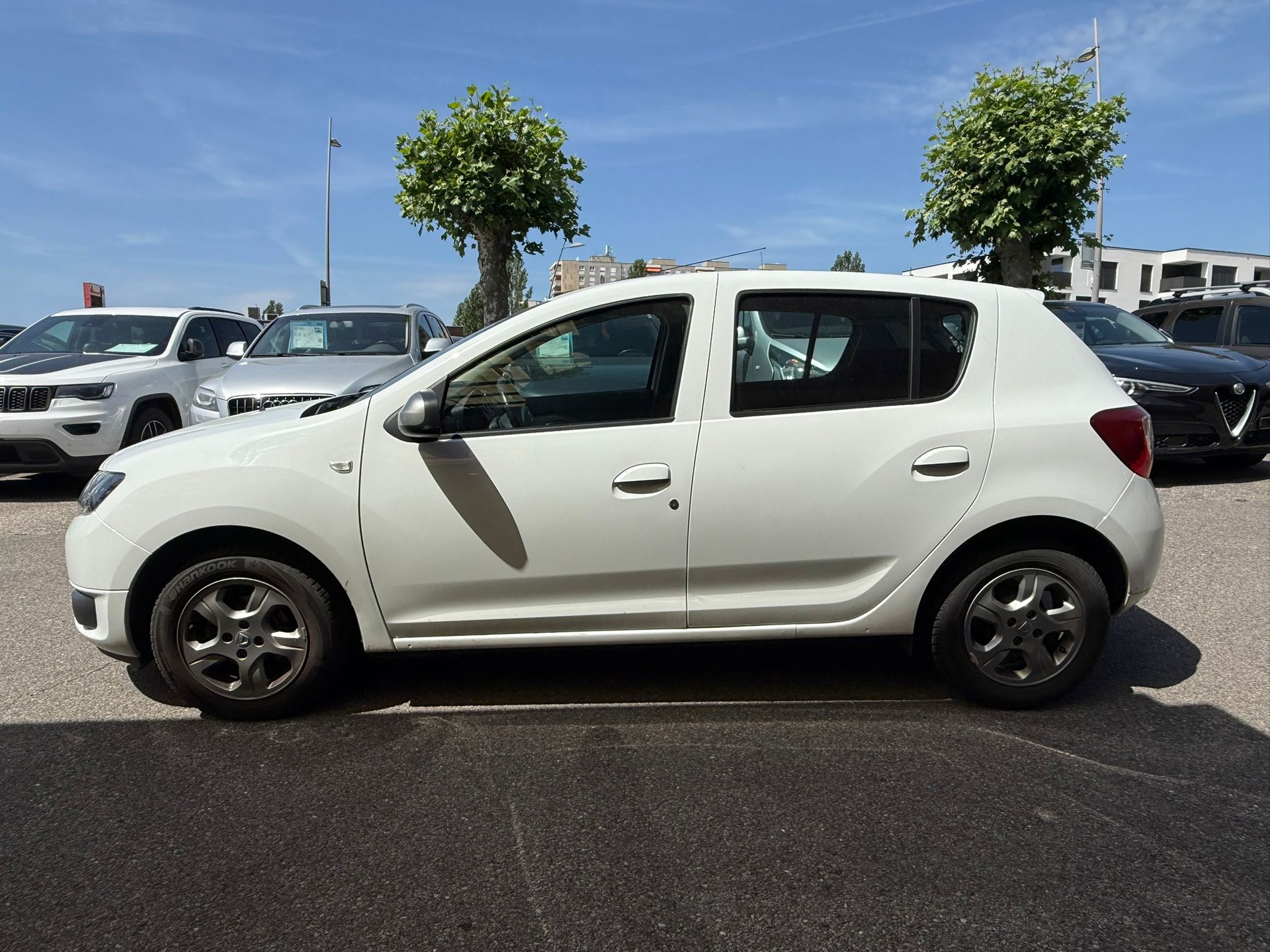DACIA Sandero 0.9 Lauréate-image-3