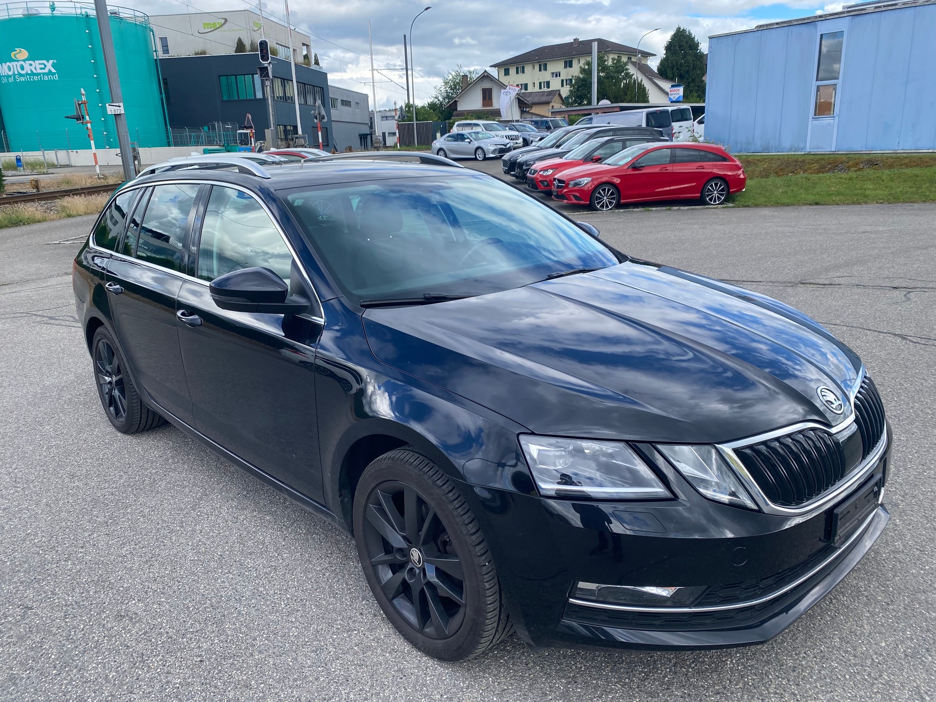 SKODA Octavia Combi 1.4 TSI G-tec Style CNG DSG-image-1
