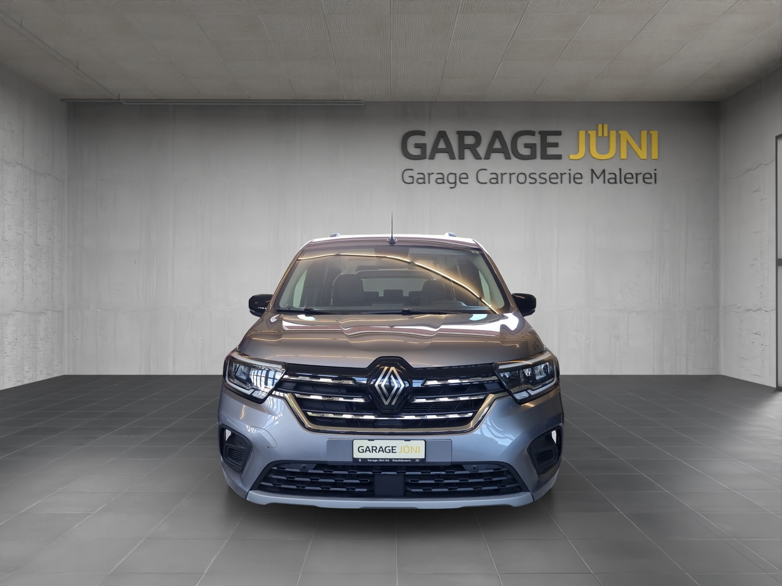 RENAULT Grand Kangoo Kombi 1.3 TCe 130 techno 7 Plätze-image-4