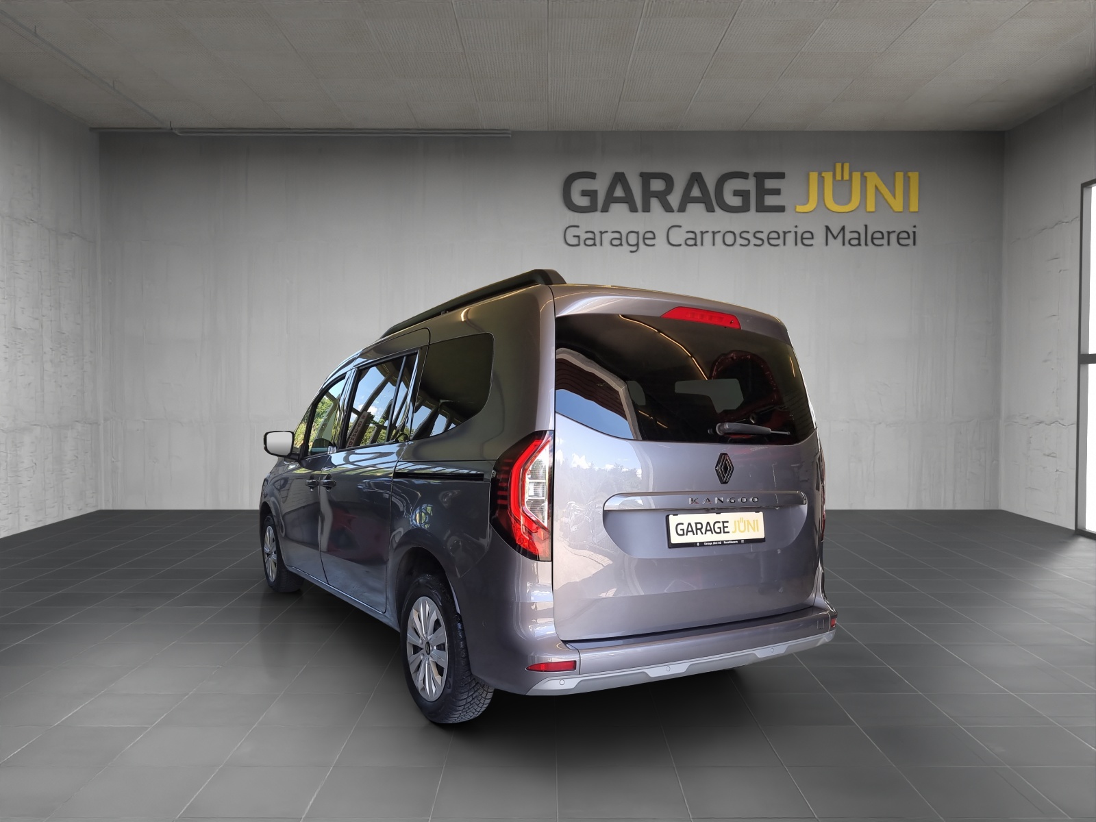 RENAULT Grand Kangoo Kombi 1.3 TCe 130 techno 7 Plätze-image-3