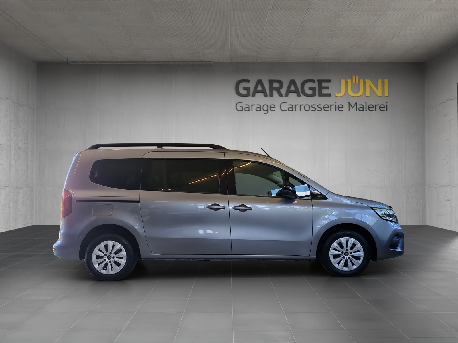 RENAULT Grand Kangoo Kombi 1.3 TCe 130 techno 7 Plätze-image-1