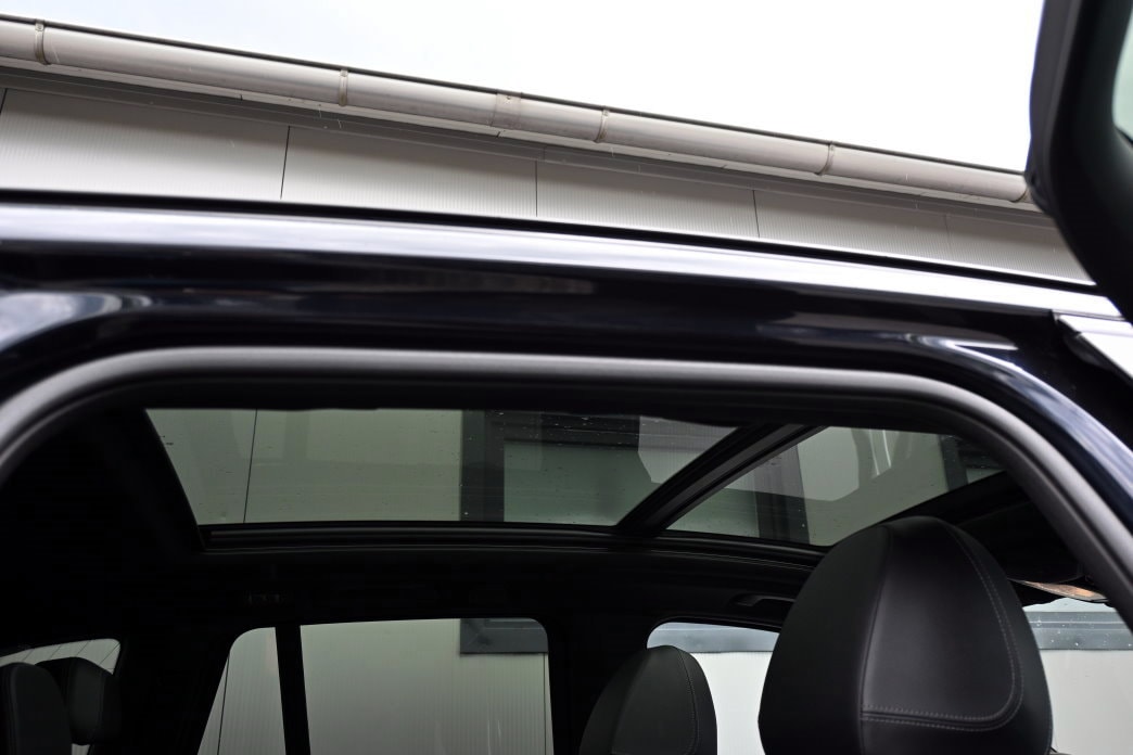 BMW iX3 Inspiring M-image-10