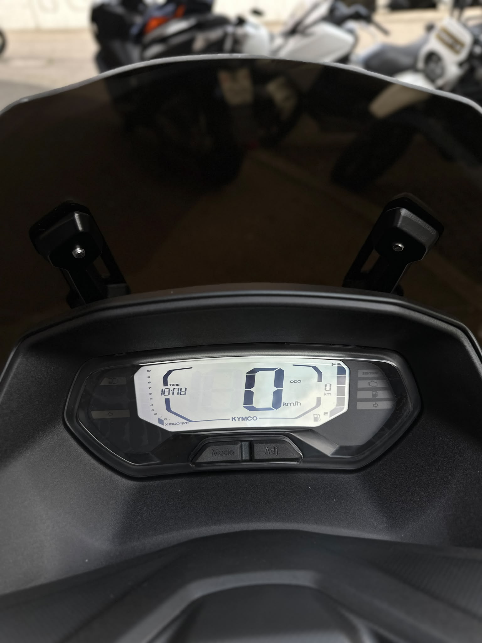 KYMCO Sky Town 125-image-4