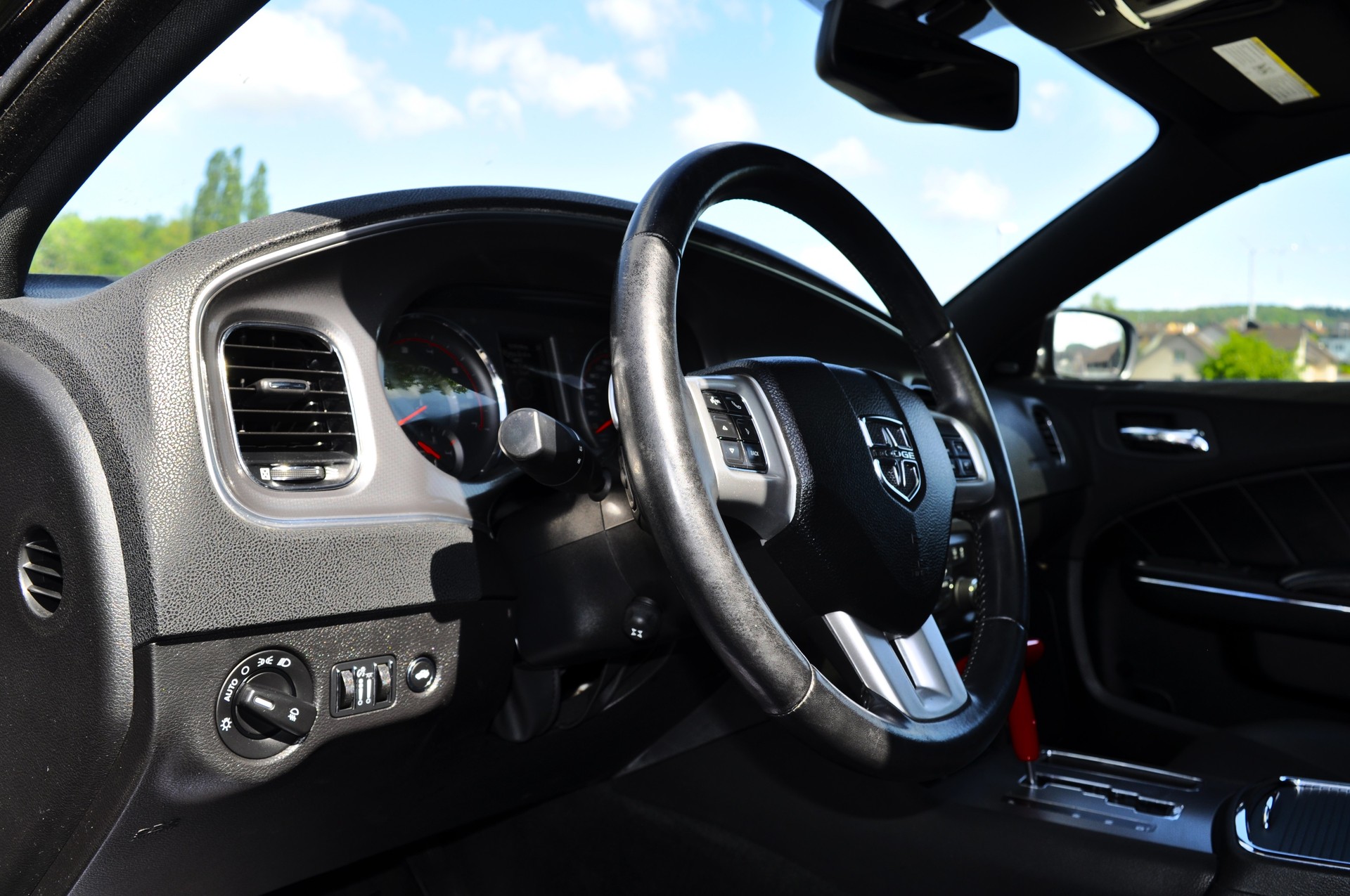 DODGE Charger 5.7 R/T-image-11