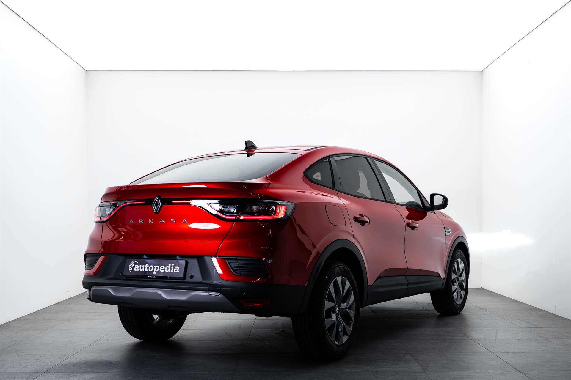 RENAULT Arkana 1.3 TCe MHEV Evolution EDC-Automat-showroom-element-2