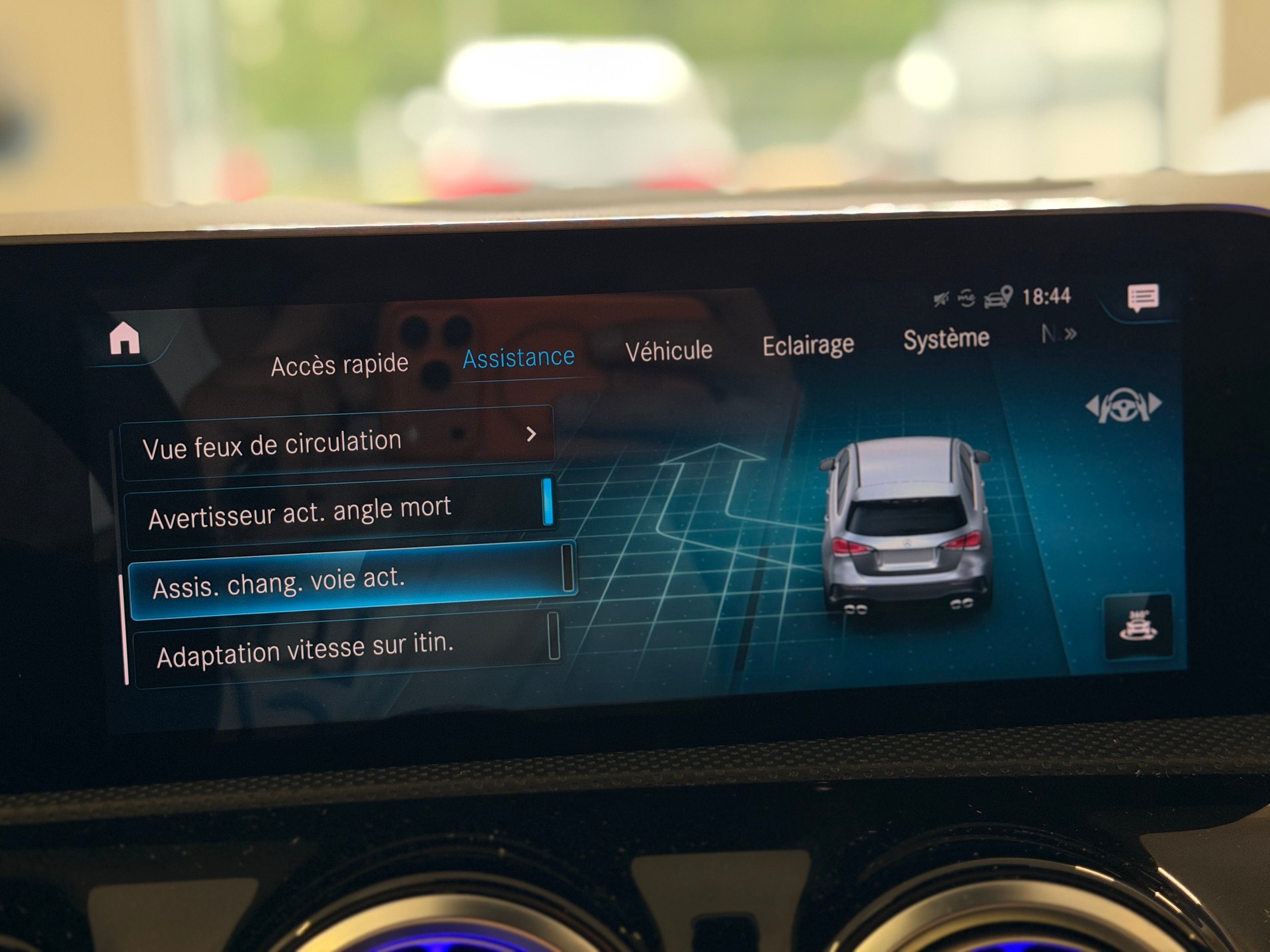 MERCEDES-BENZ A 45 S AMG 4Matic+ Speedshift-image-28