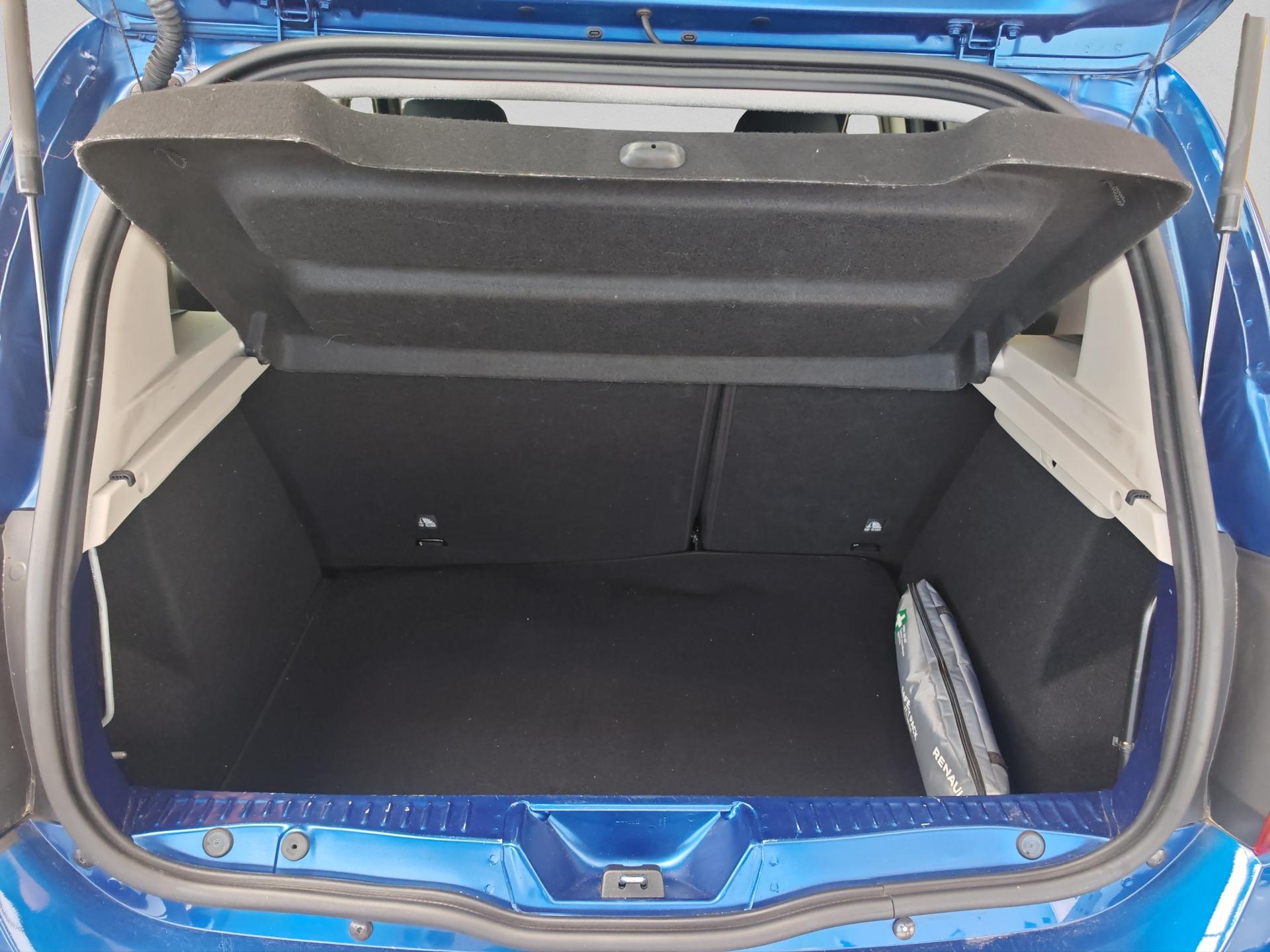 DACIA Sandero TCe 90 Celebration Easy-R-image-15