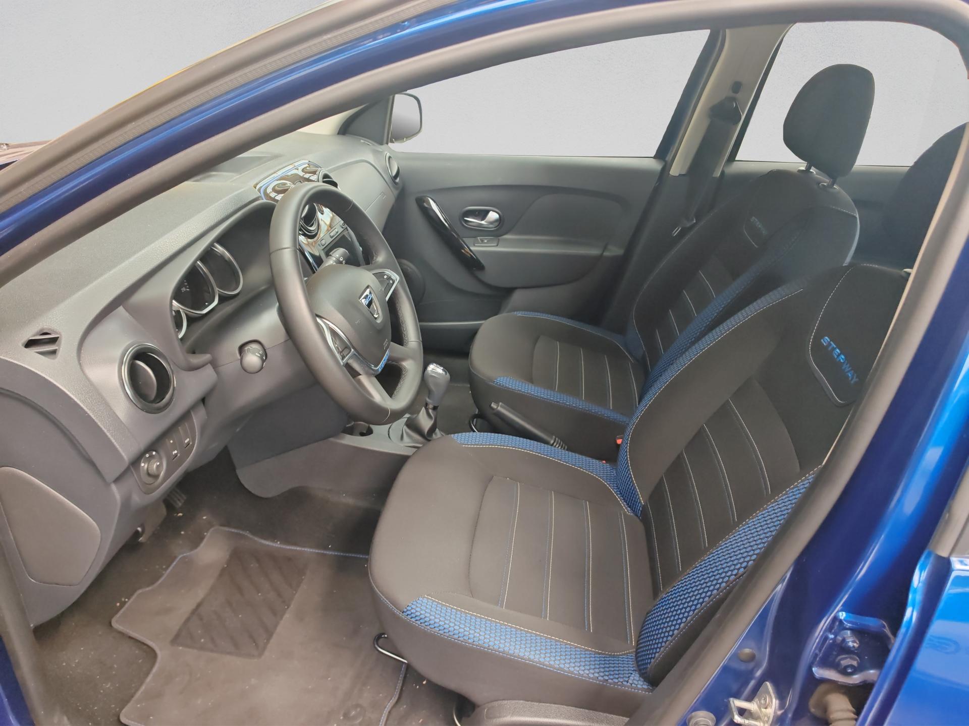 DACIA Sandero TCe 90 Celebration Easy-R-image-8