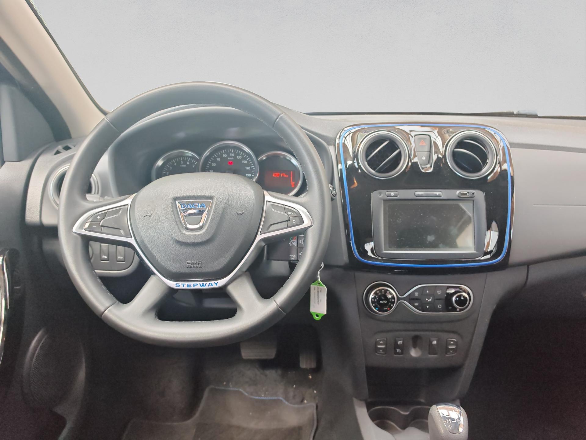 DACIA Sandero TCe 90 Celebration Easy-R-image-13