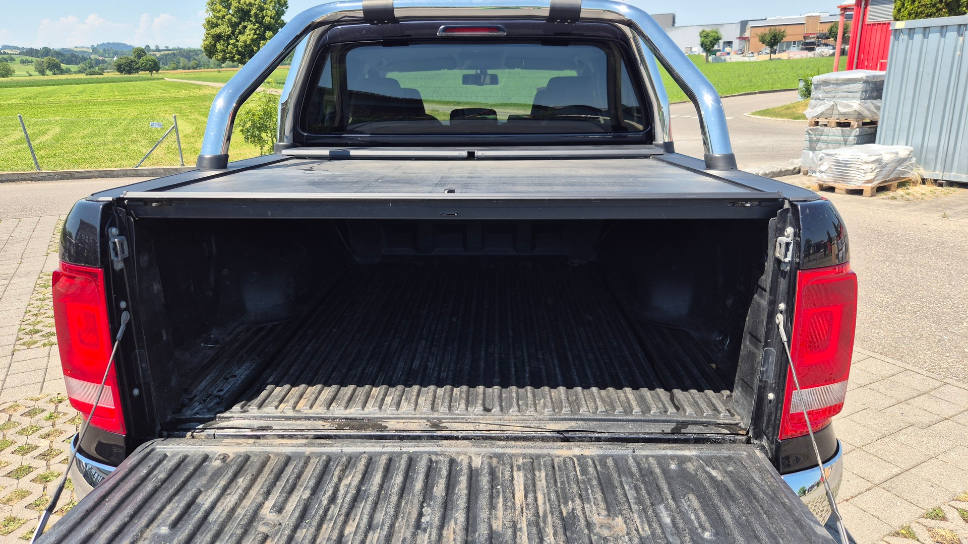VW Amarok 2.0 BiTDI Trendline 4Motion permanent A-image-14